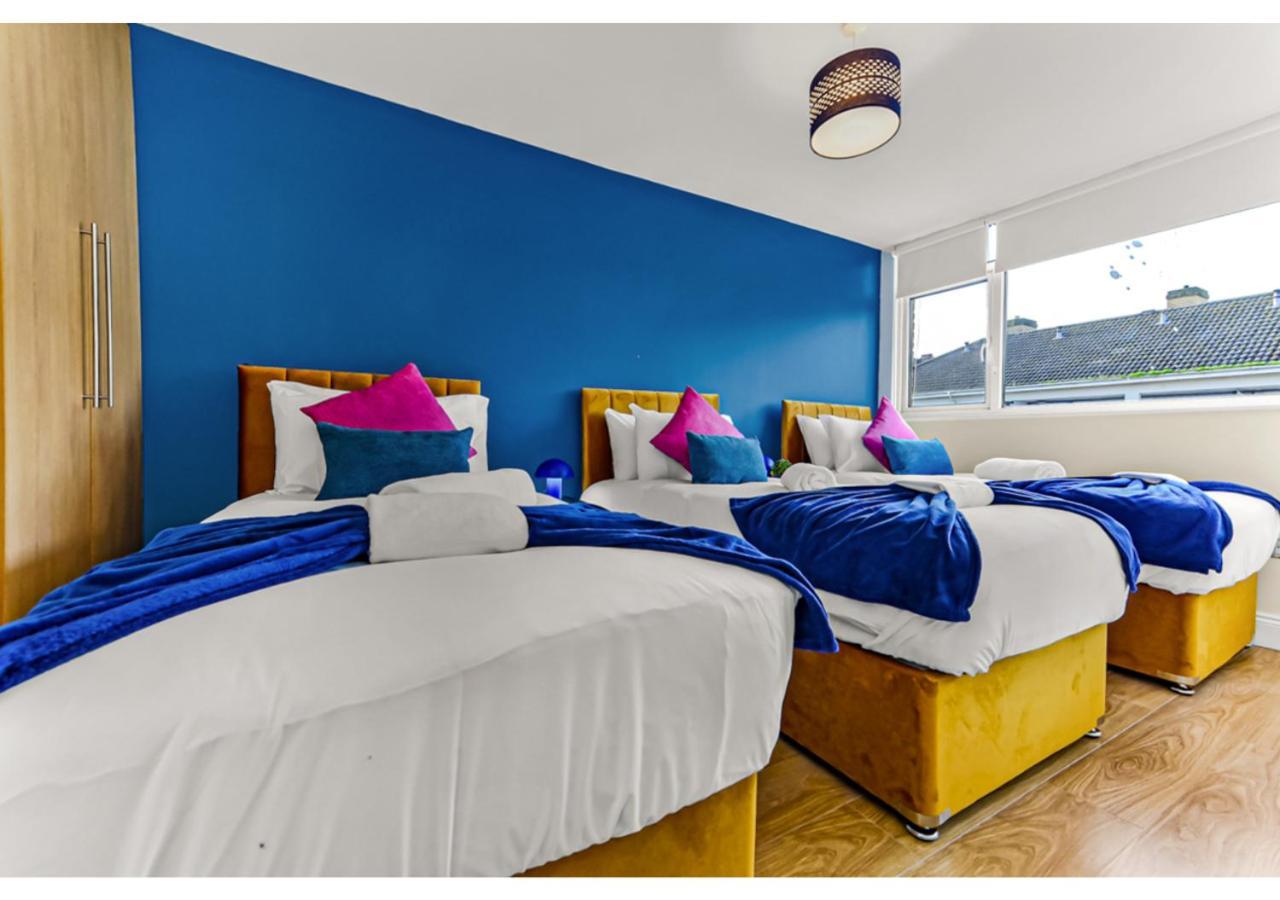 Appartement Stunning Family - Sleeps 11 Londen