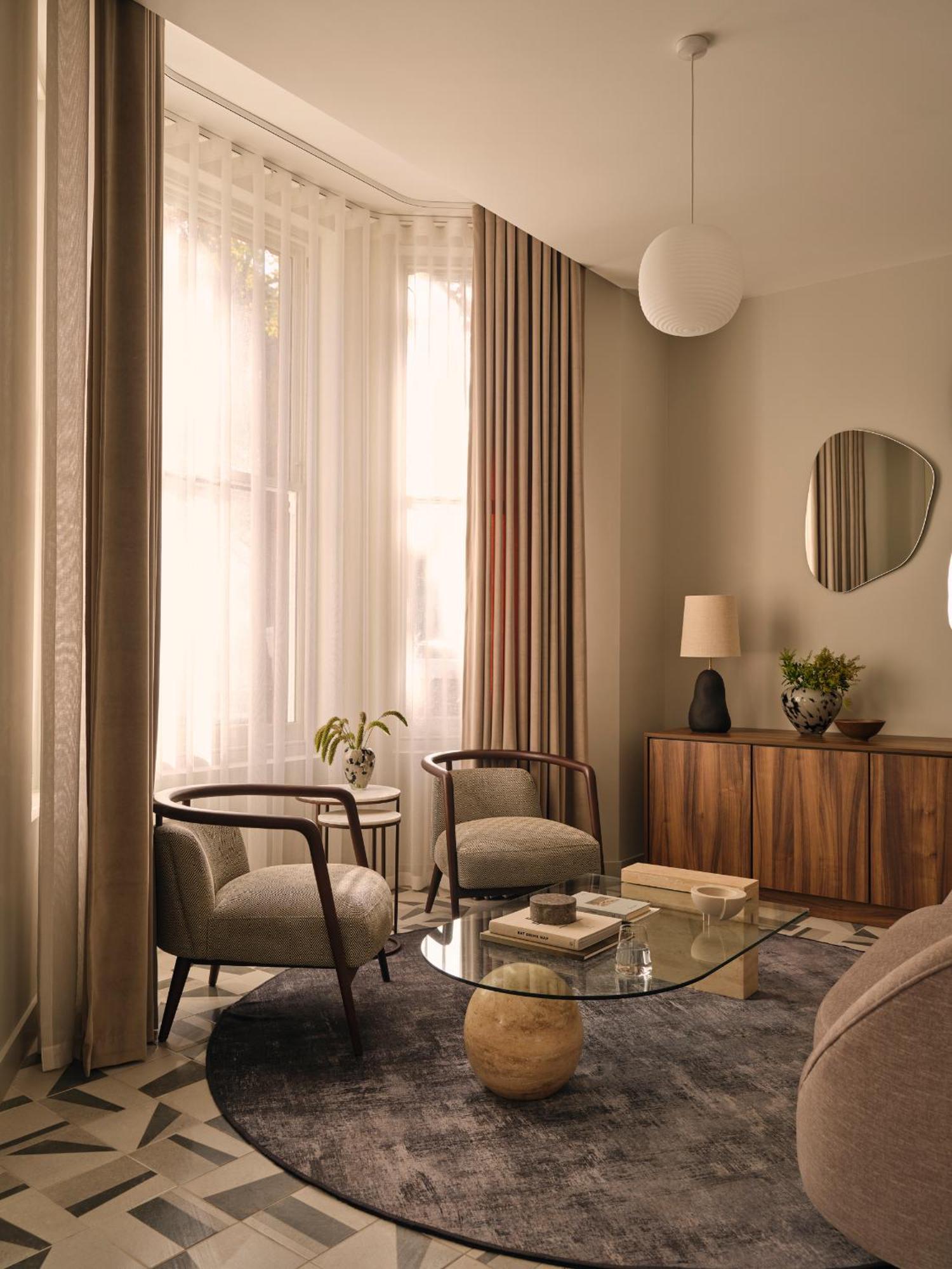 The Marloes Aparthotel 5*