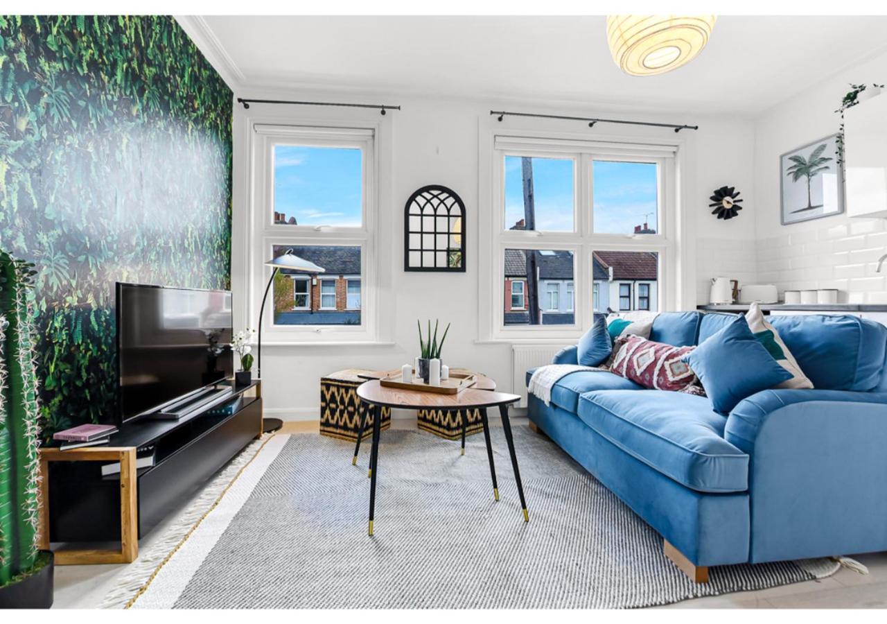 Apartamento Earth Tones & Greenery: 4br Flat Sleeps 8 *