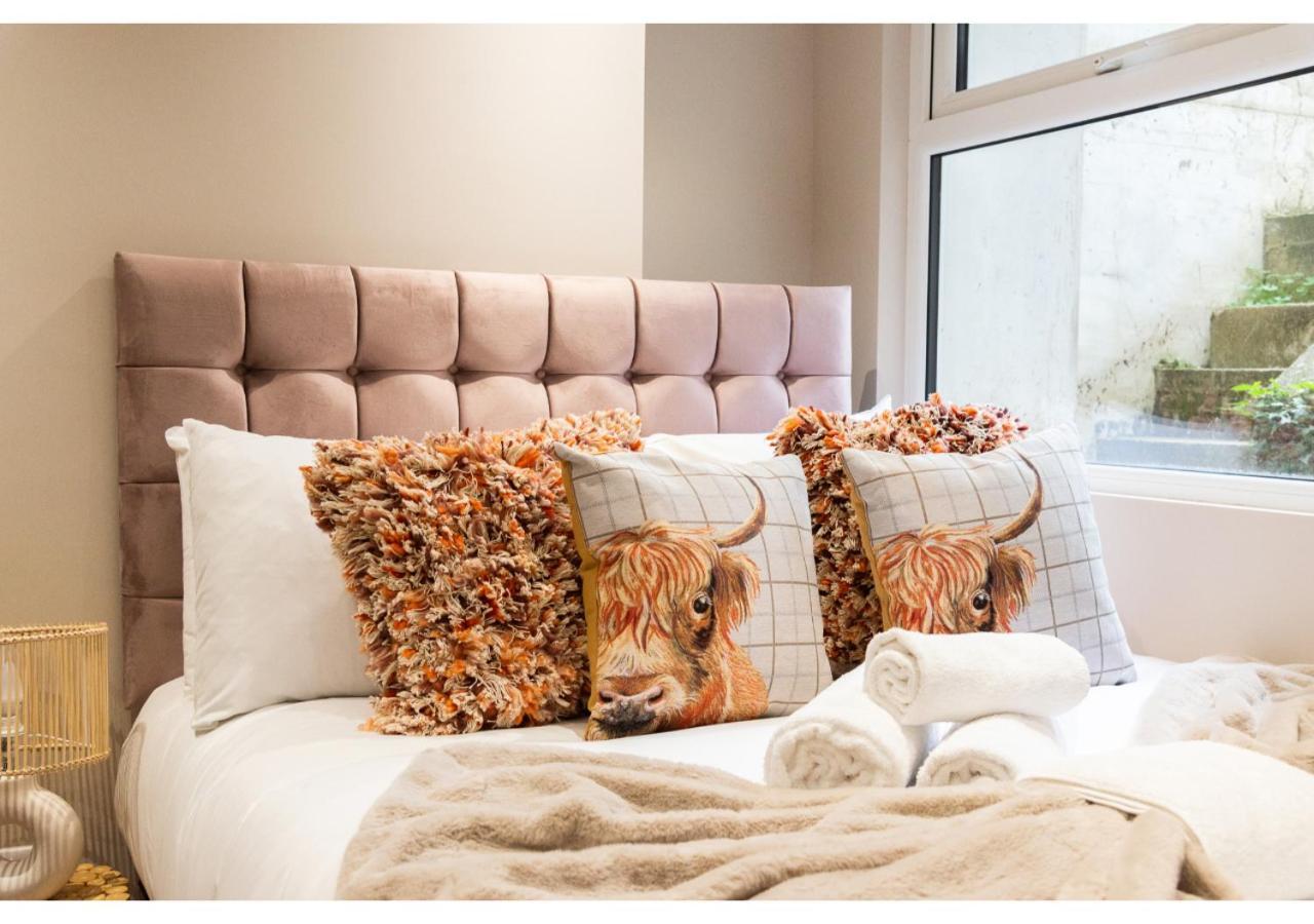 Serene Bliss: Perfect For 2 Apartment *