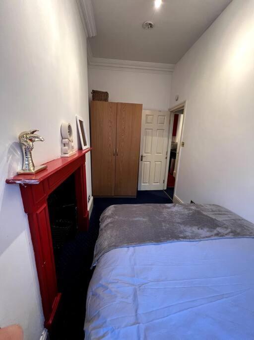 Apartment Flat In Central