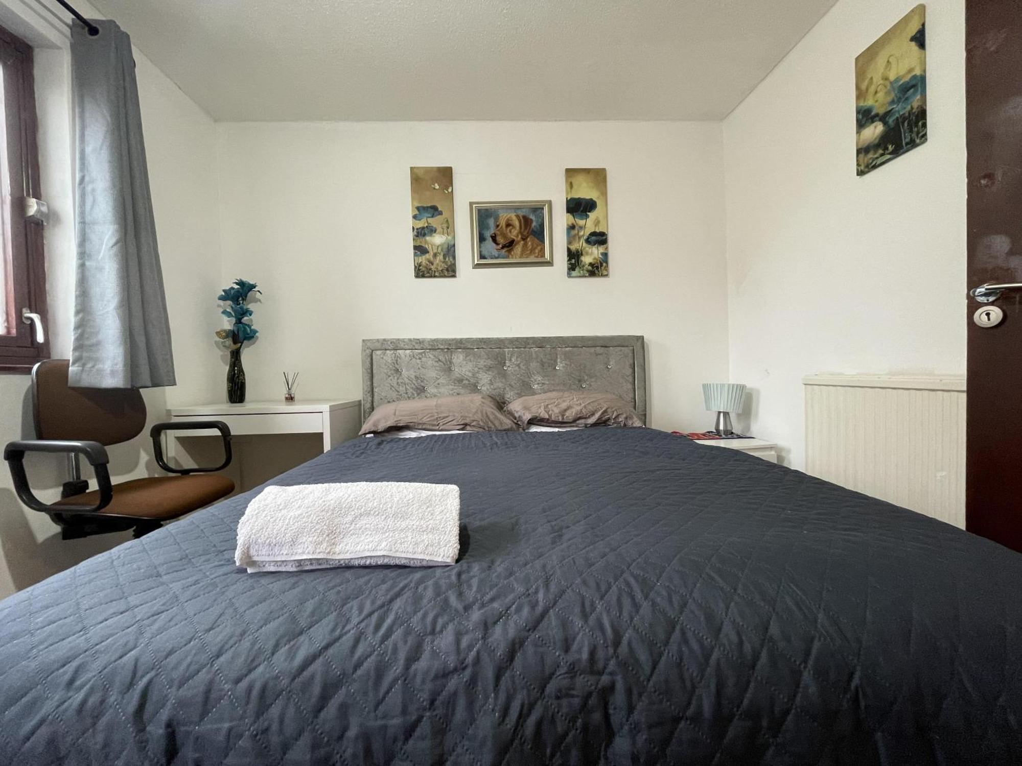 Comfortable 2-bed House In Zone 2 Сasa de vacaciones