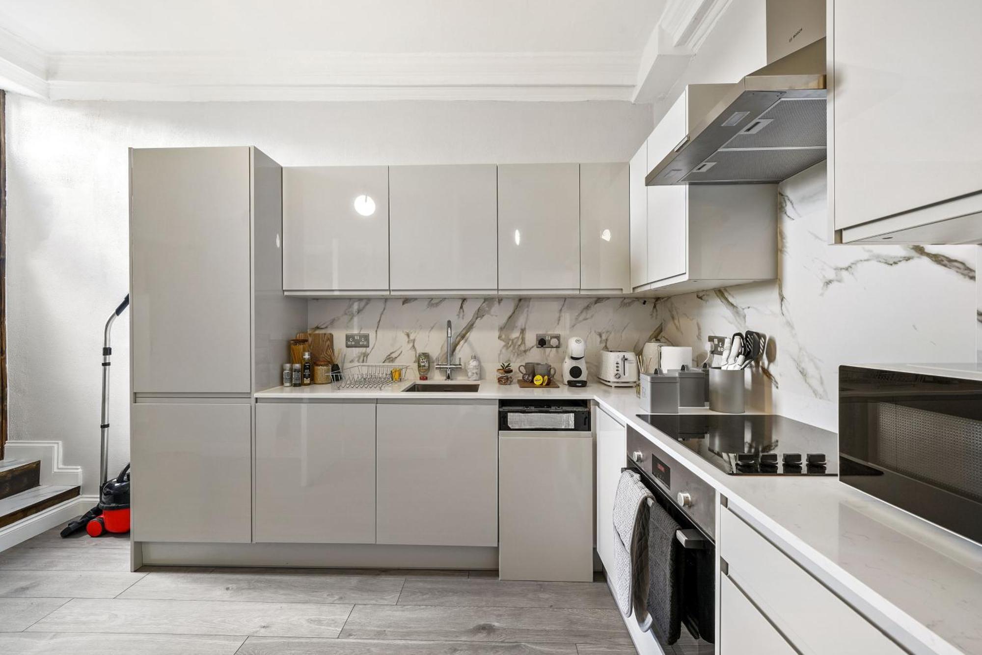 Livestay - Chiswick With Free Parking Apartment