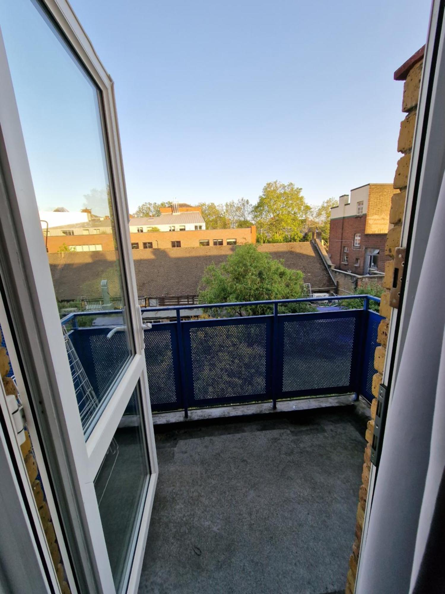 Homestay Spacious Private Balcony - Central - Zone 1 - Elephant And Castle *