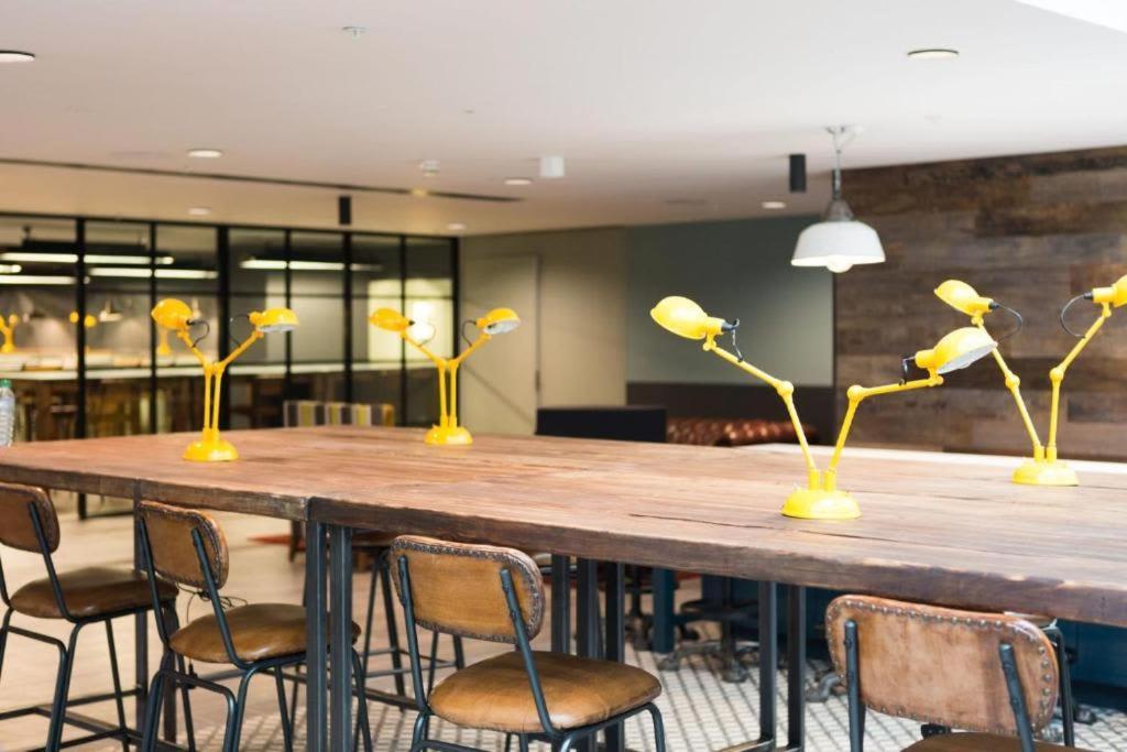 Studios, And Private Bedrooms With Shared Kitchen At Chapter Kings Cross In Apartamento Londres