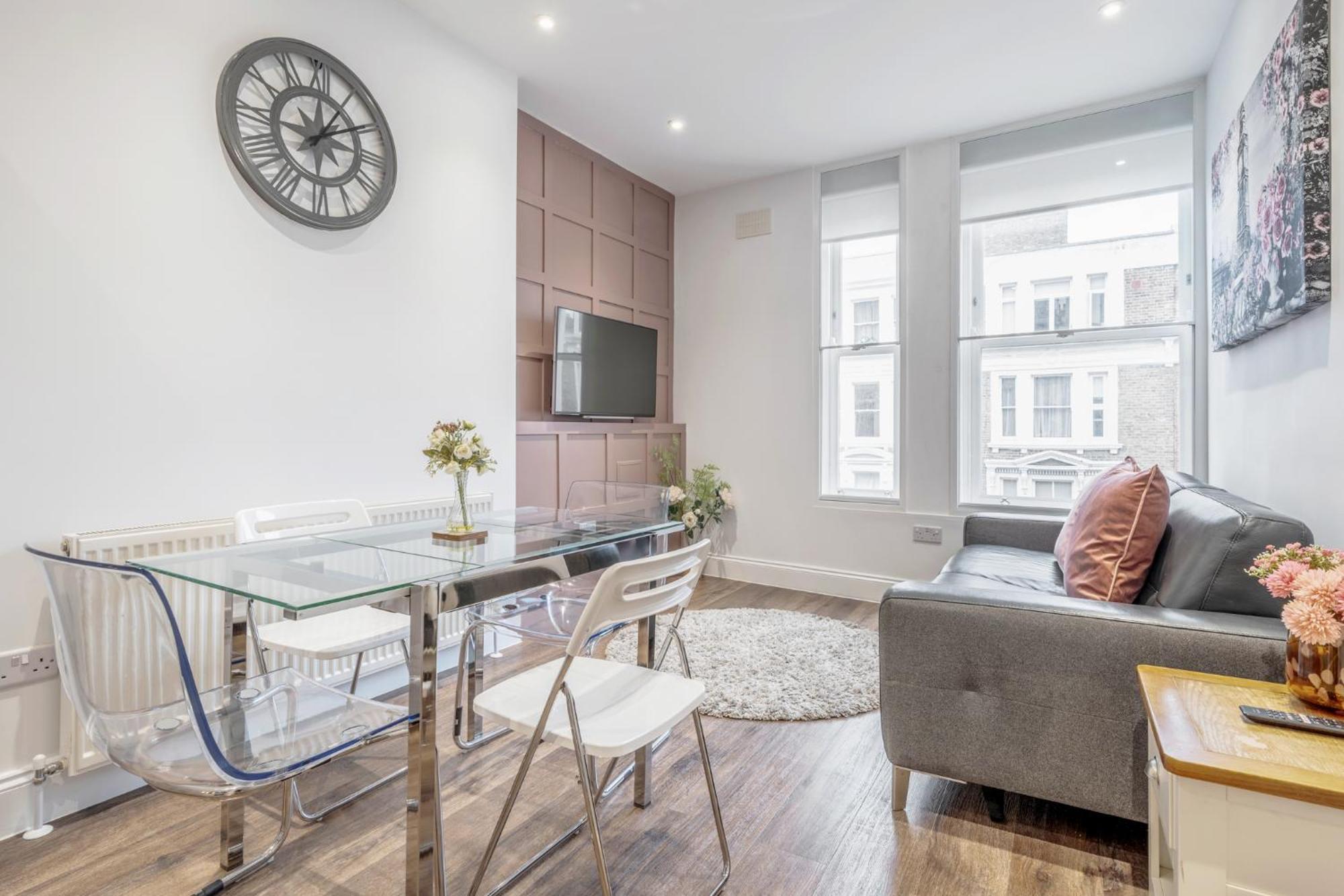 Bright & Modern 2-bed Notting Hill *