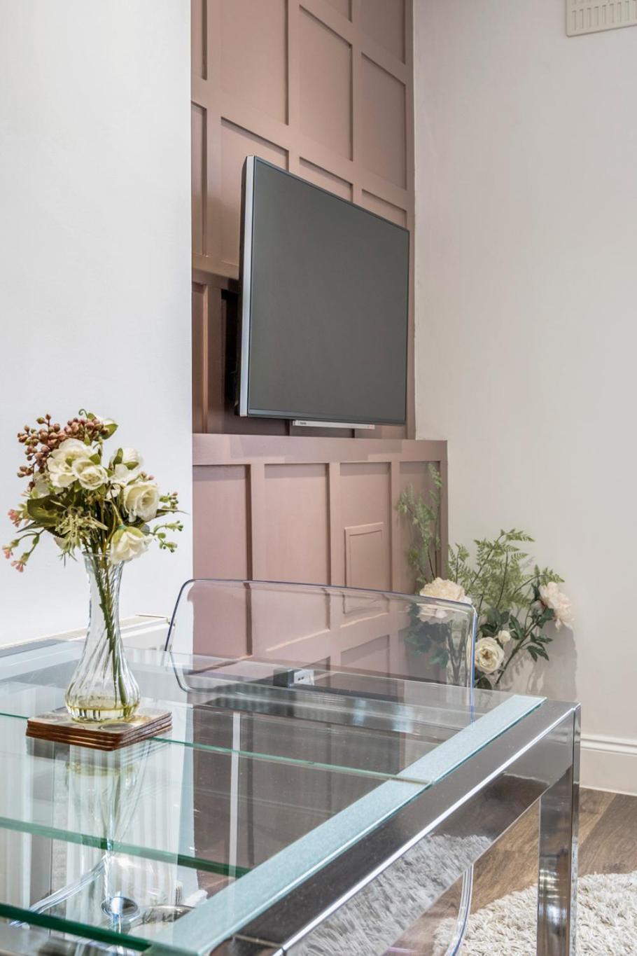 Bright & Modern 2-bed Notting Hill * Londen