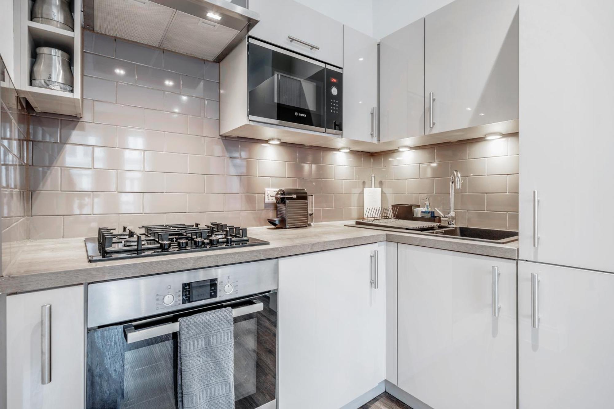 Bright & Modern 2-bed Notting Hill Appartement