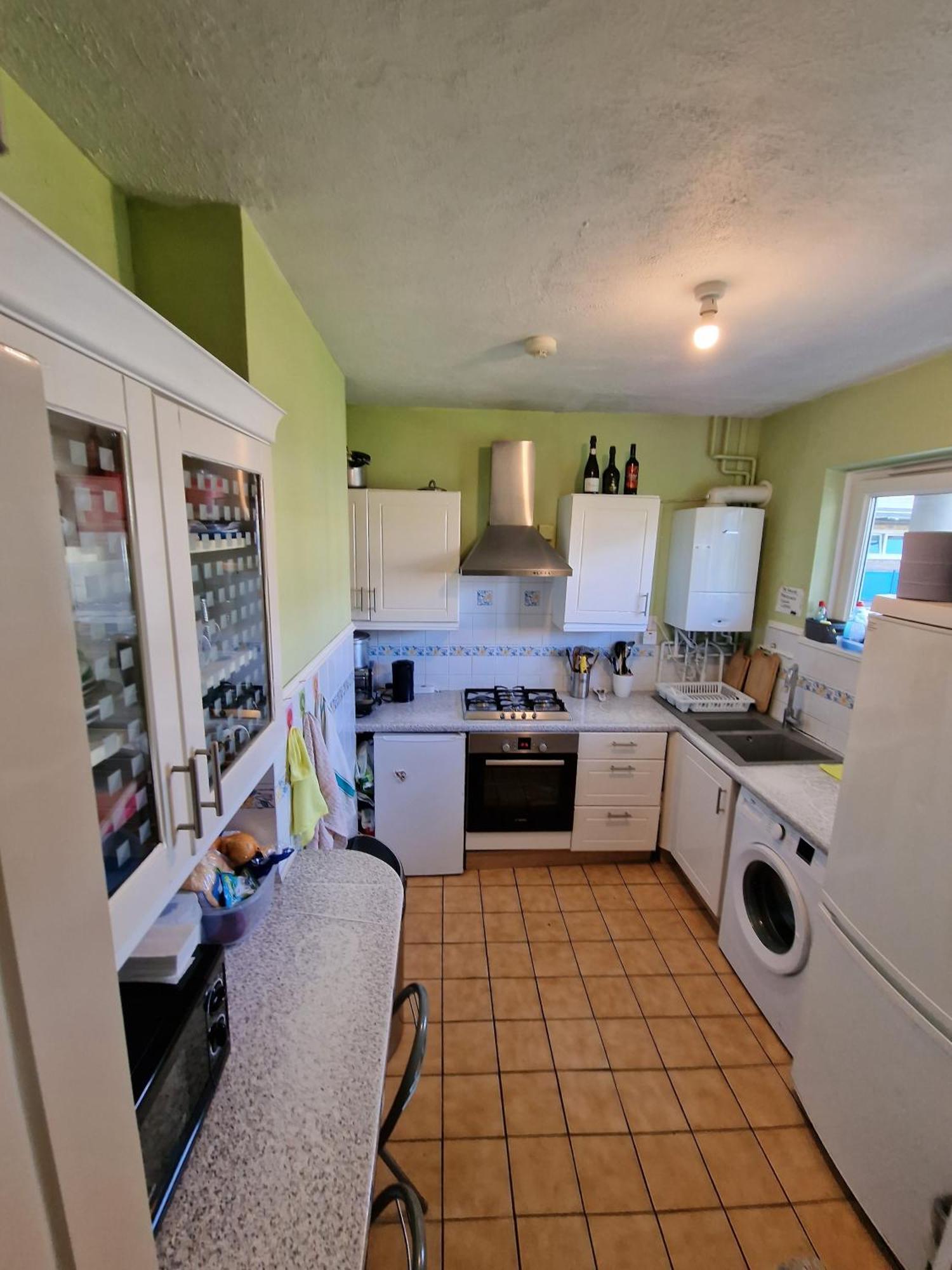 Spacious Private Balcony - Central - Zone 1 - Elephant And Castle Homestay
