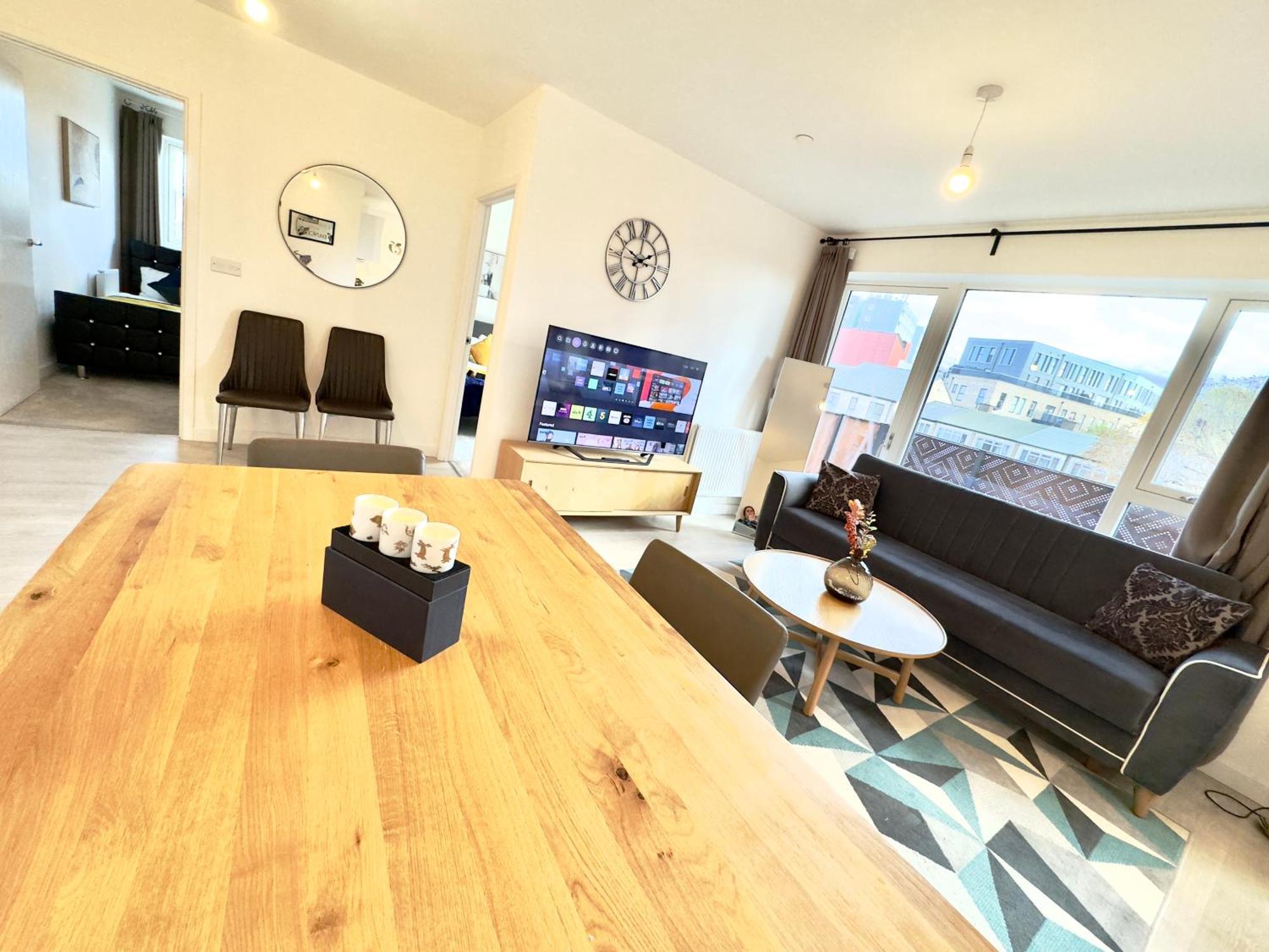 3bedroom, 2bathroom, Balcony,luxury Flat Westfield Appartement