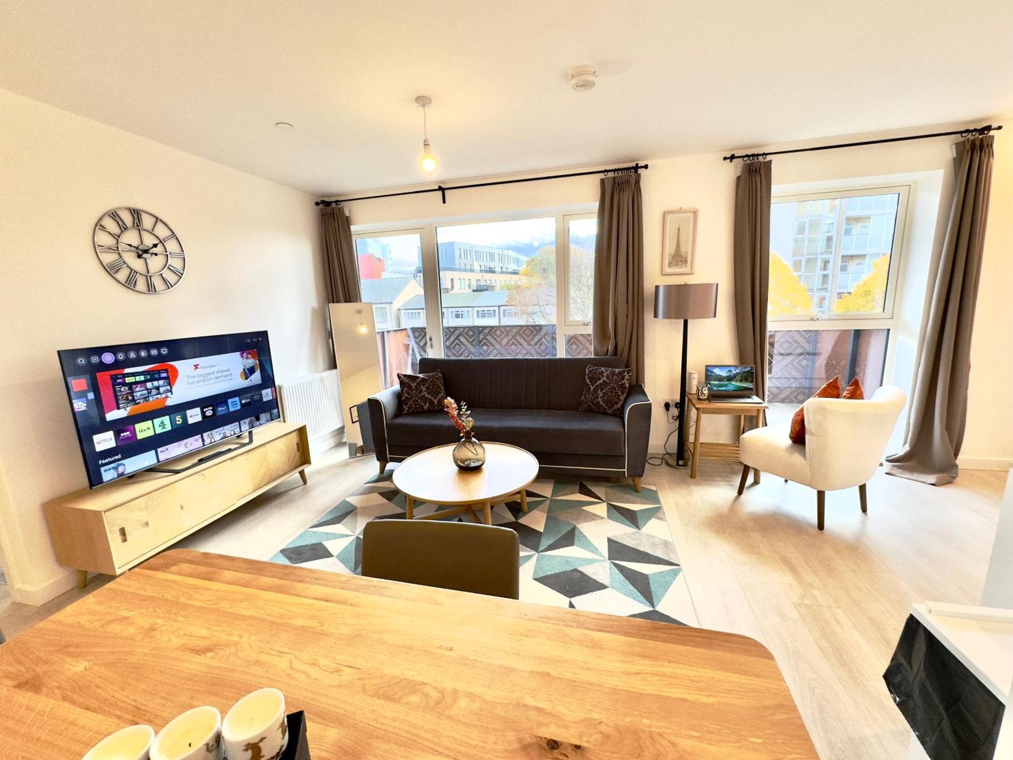 Appartement 3bedroom, 2bathroom, Balcony,luxury Flat Westfield