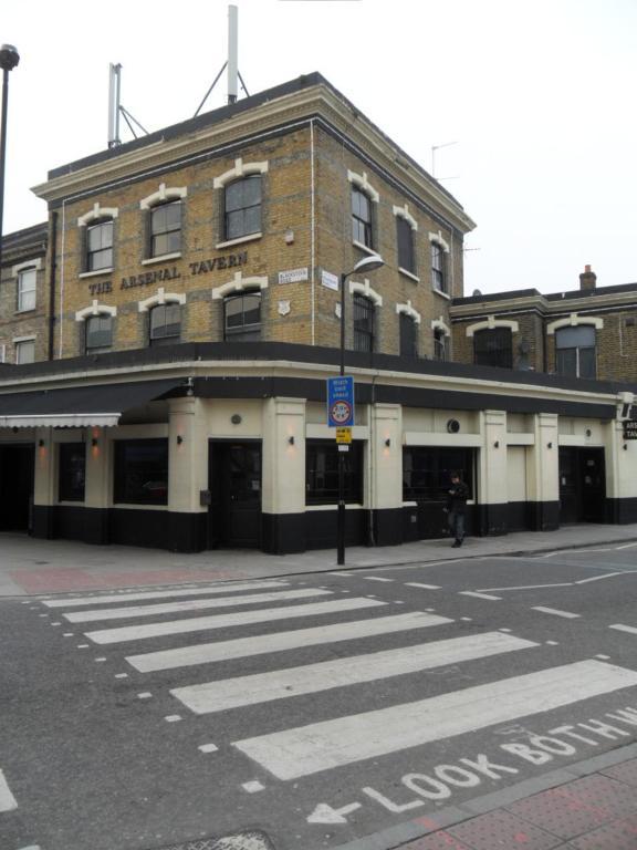 Arsenal Tavern Hostel Hostel London