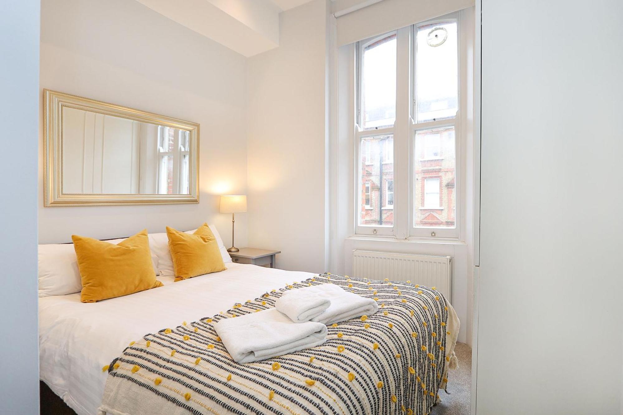 Cosy Kensington Flat, 2 Min To Tube Apartamento *