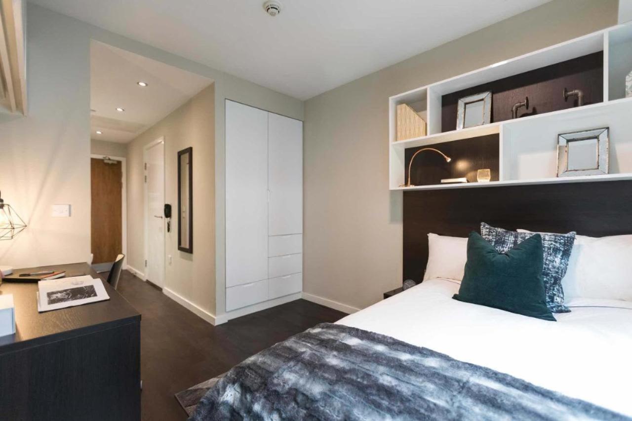 For Students Only Chapter Old Street In London Apartment