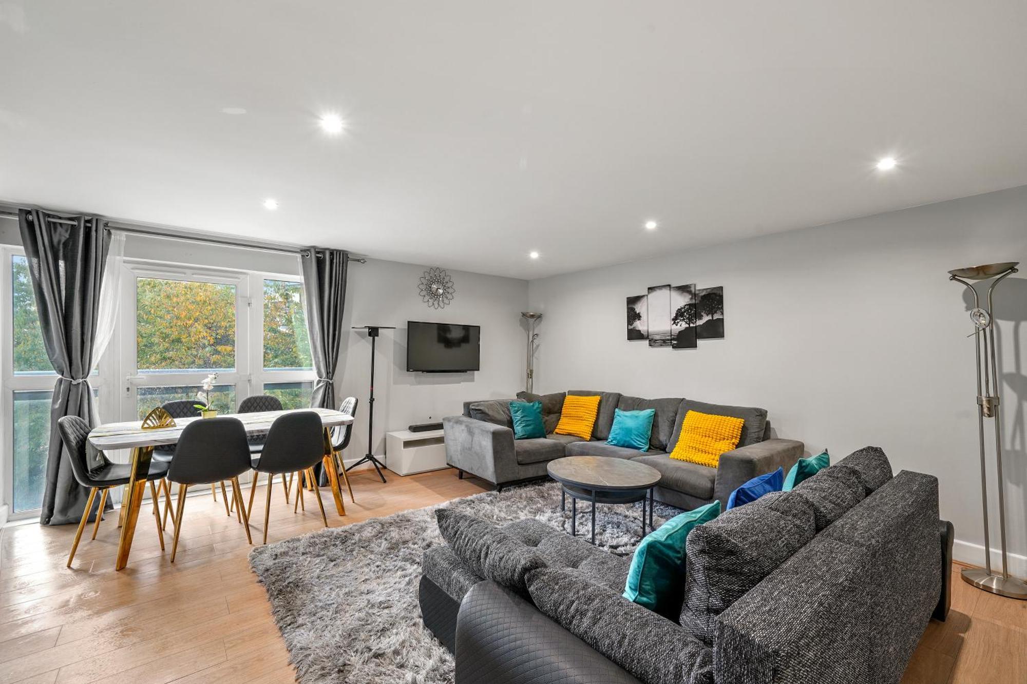 Elegant 3Br 2Bath Flat In Canary Wharf - O2 -Excel Apartment *