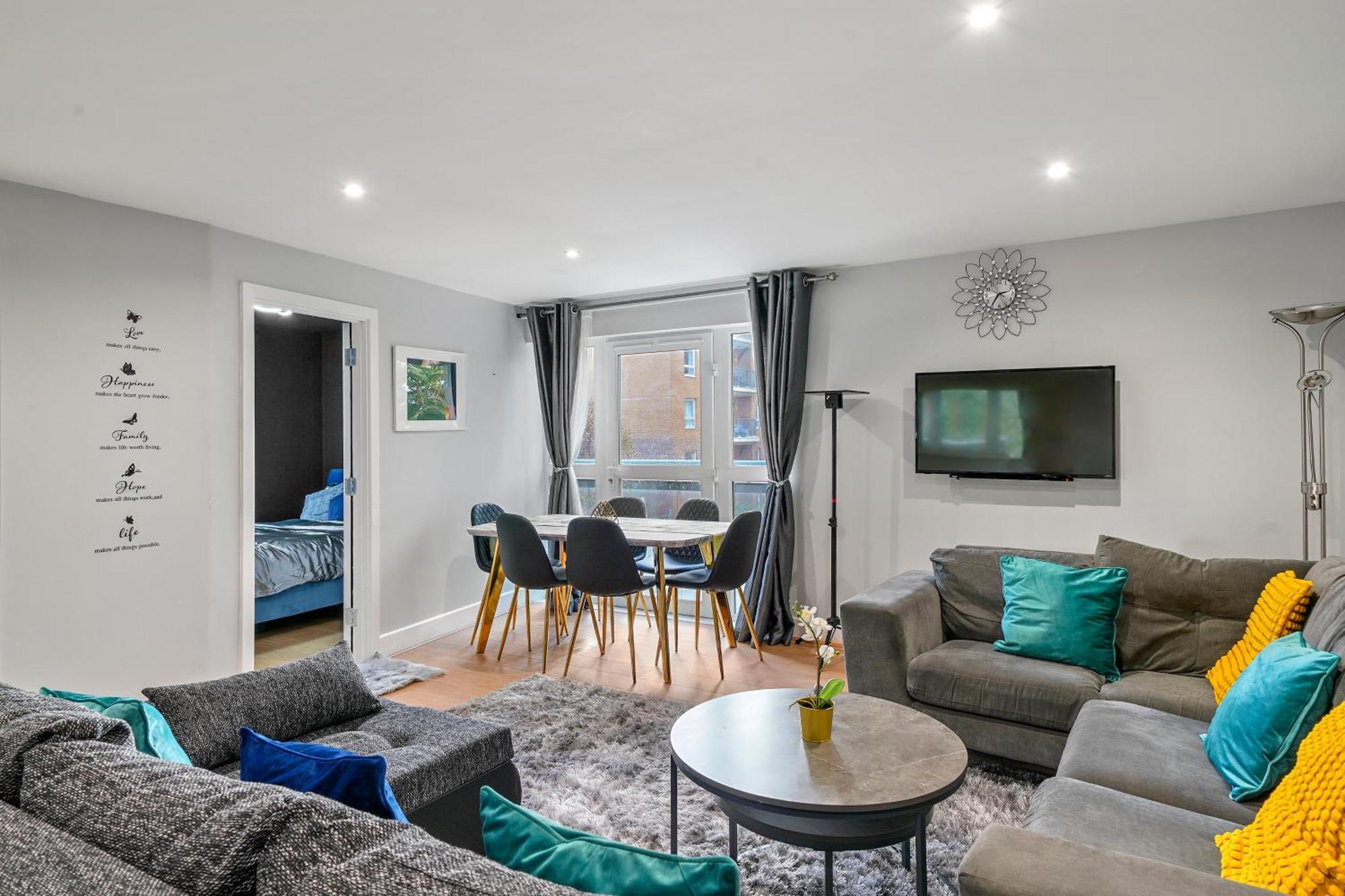 Elegant 3Br 2Bath Flat In Canary Wharf - O2 -Excel Apartment *