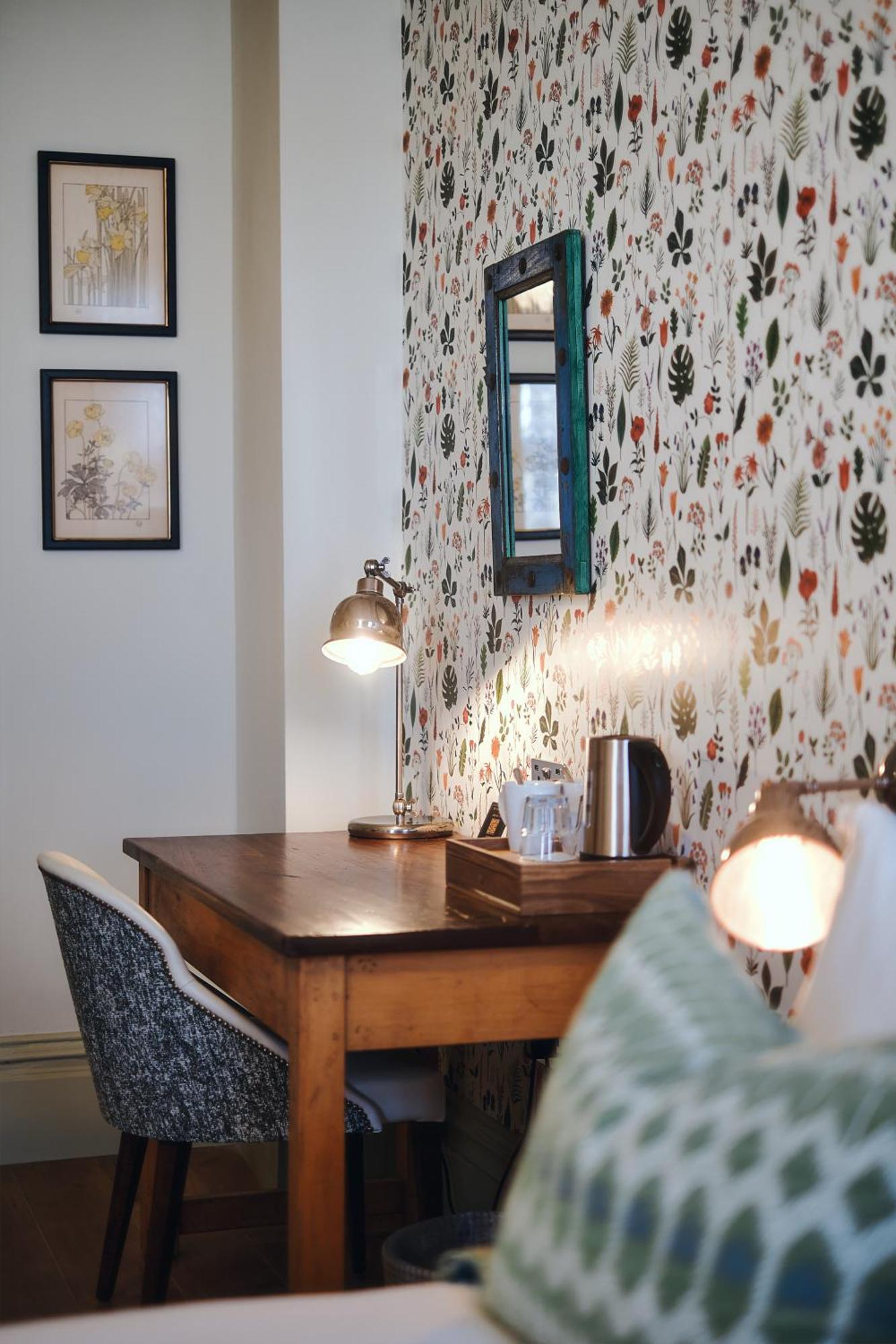 The Black Lion Pub & Boutique Herberg 3*