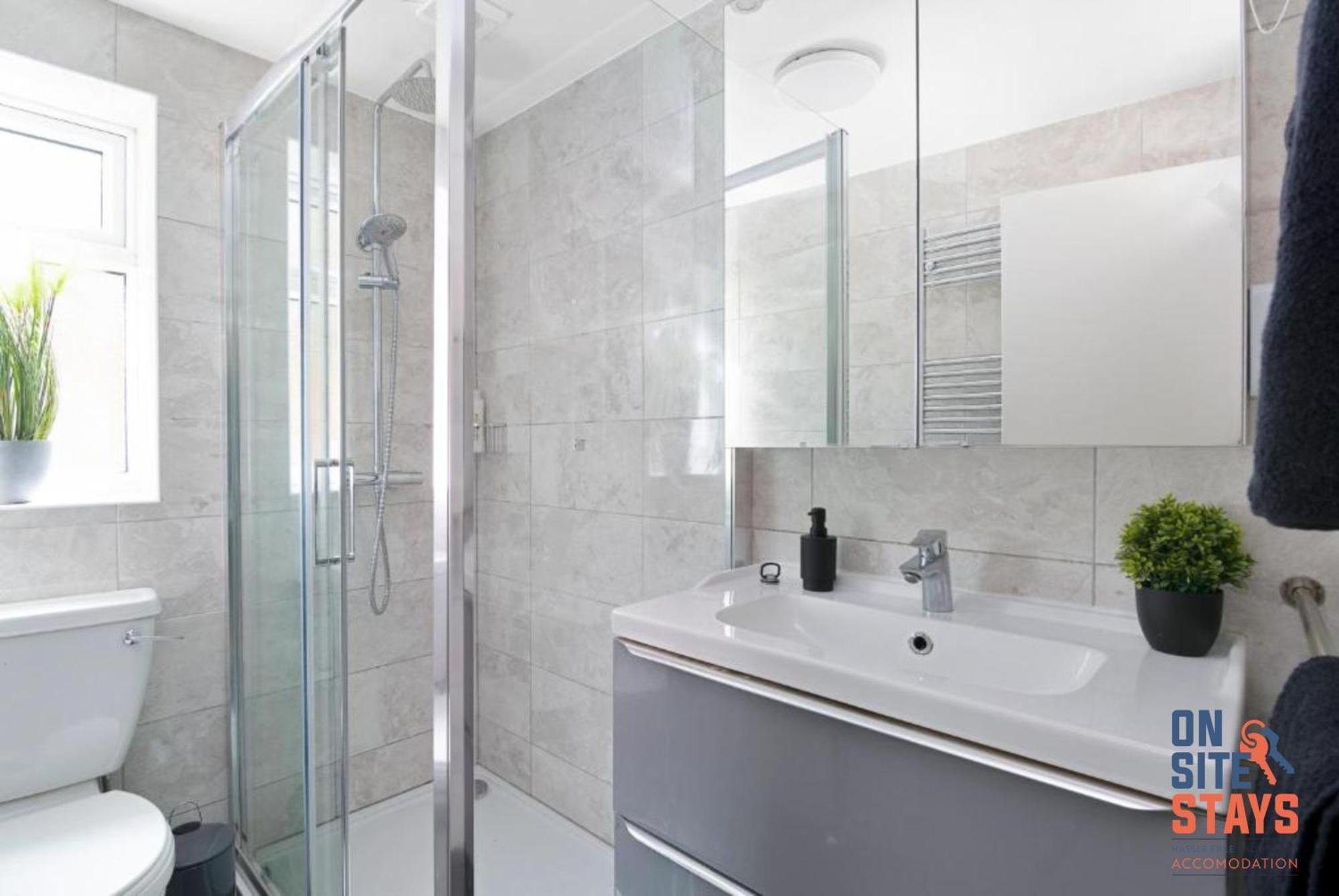 Onsitestays: Tranquil Wimbledon 2br With Garden Apartment *