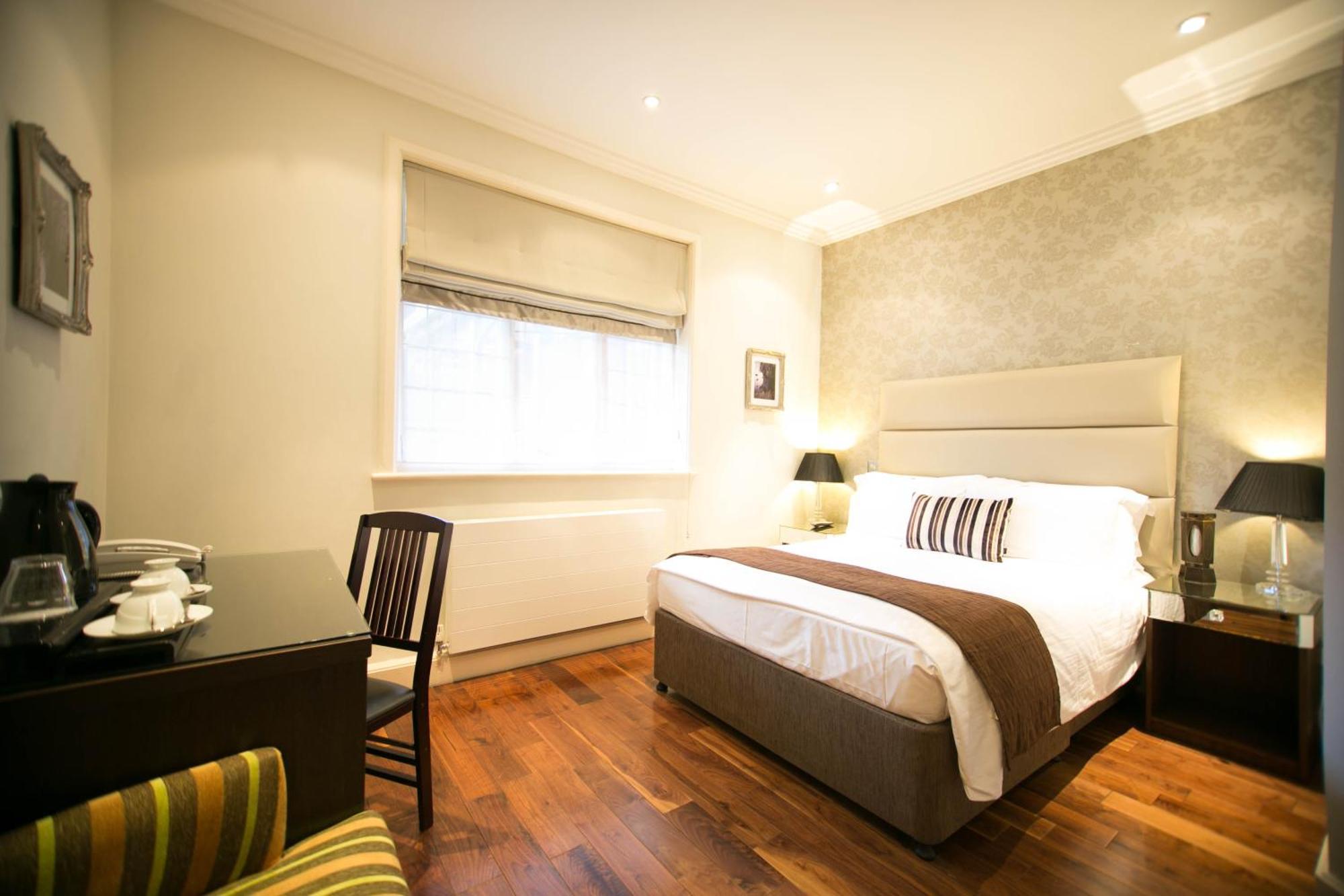 Hotel The Pillar London