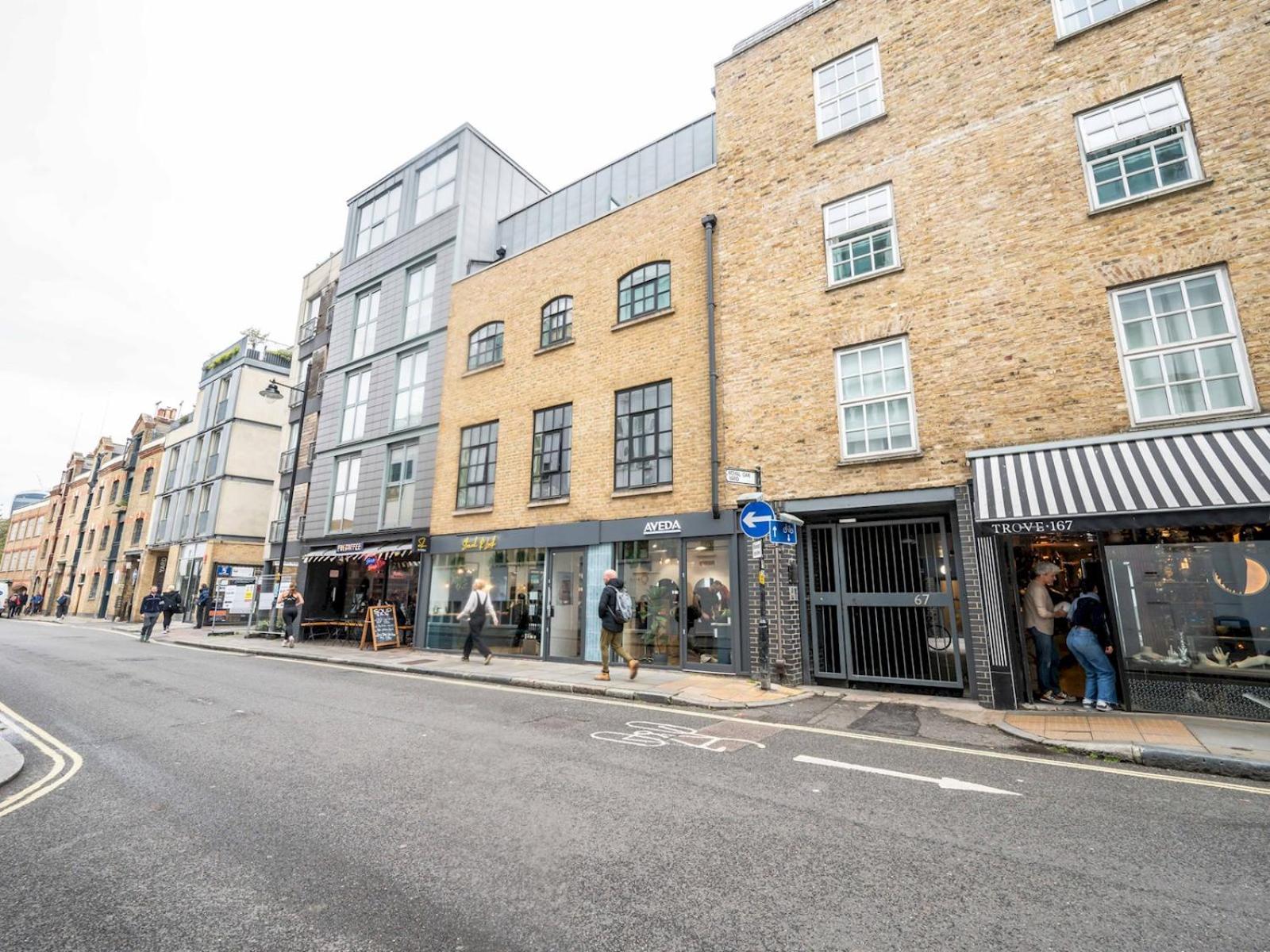 Cosy And Spacious Flat Near Bridge Apartment *