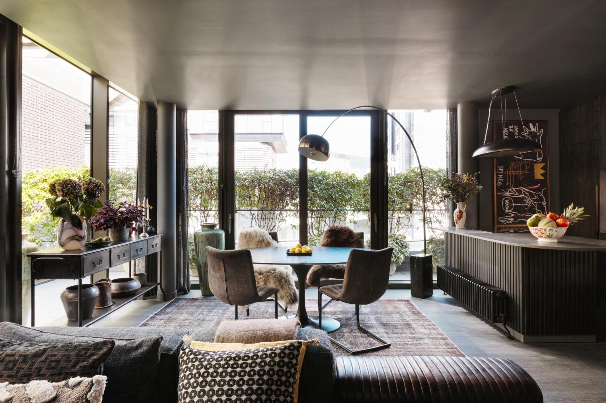 Apartment Luxurious Penthouse, Expansive Wrap-around Terrace *
