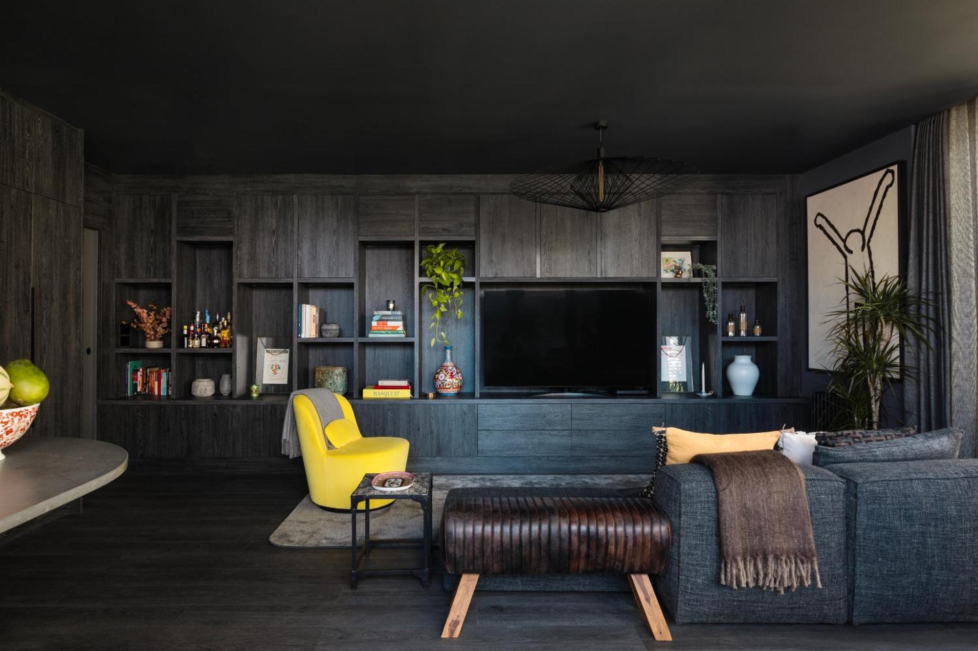 Luxurious Penthouse, Expansive Wrap-around Terrace London