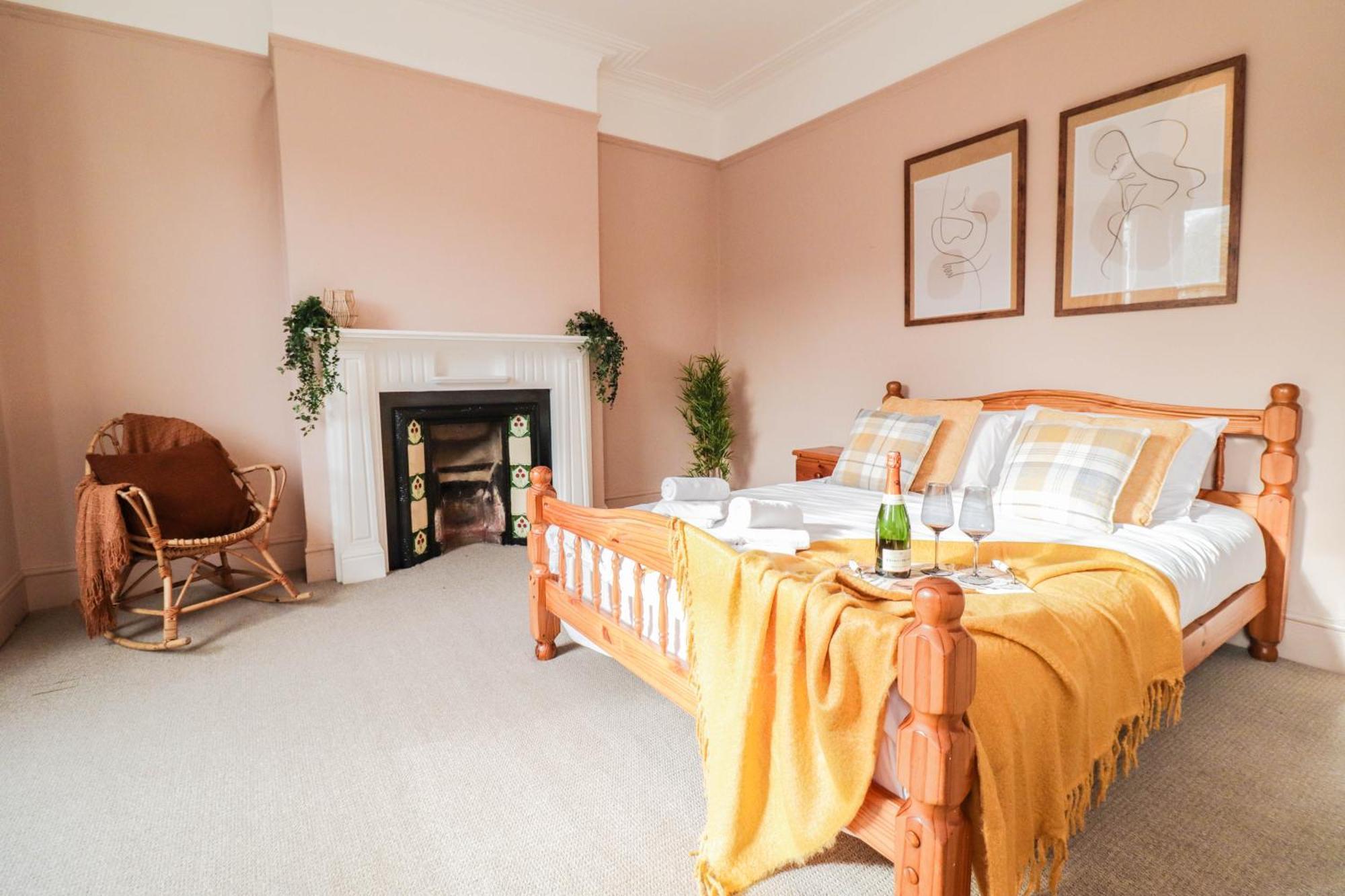 Сasa de vacaciones Stunning 5 Bed House In Clapham - Free Wifi!