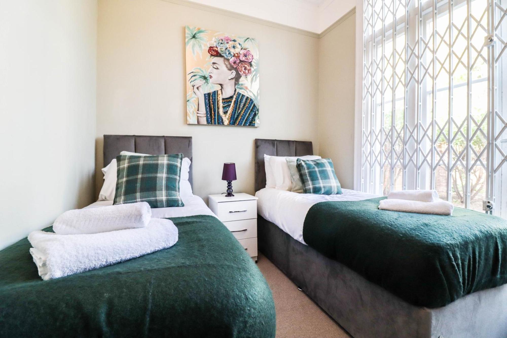 Stunning 5 Bed House In Clapham - Free Wifi! Сasa de vacaciones Londres