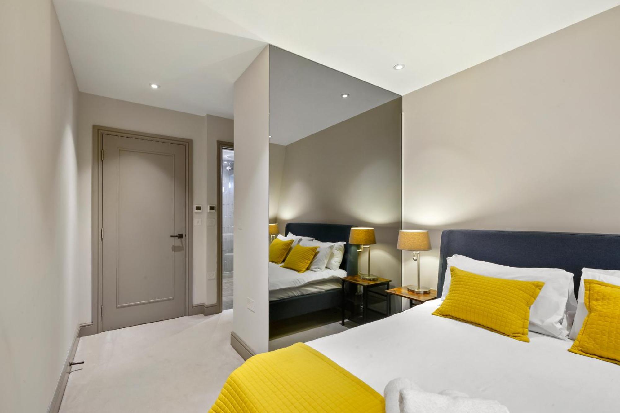 2 Bed Lux Near Free Wifi By Aparts Apartment *