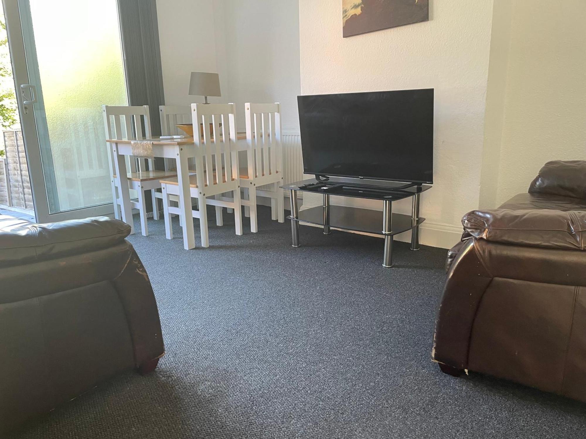 5 Bed 5mins From Wembley Stadium