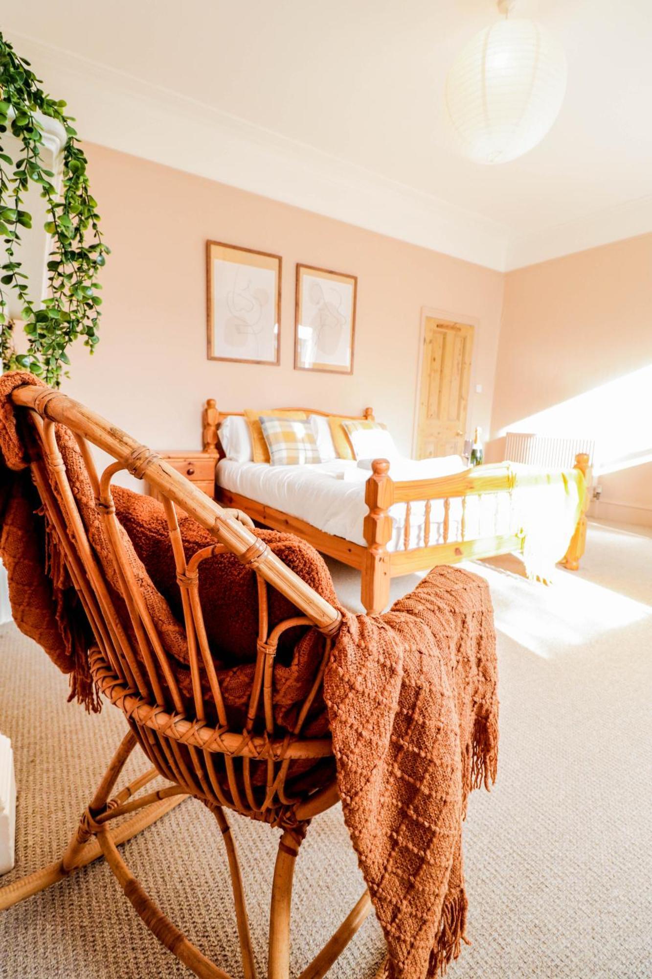 Сasa de vacaciones Stunning 5 Bed House In Clapham - Free Wifi! *