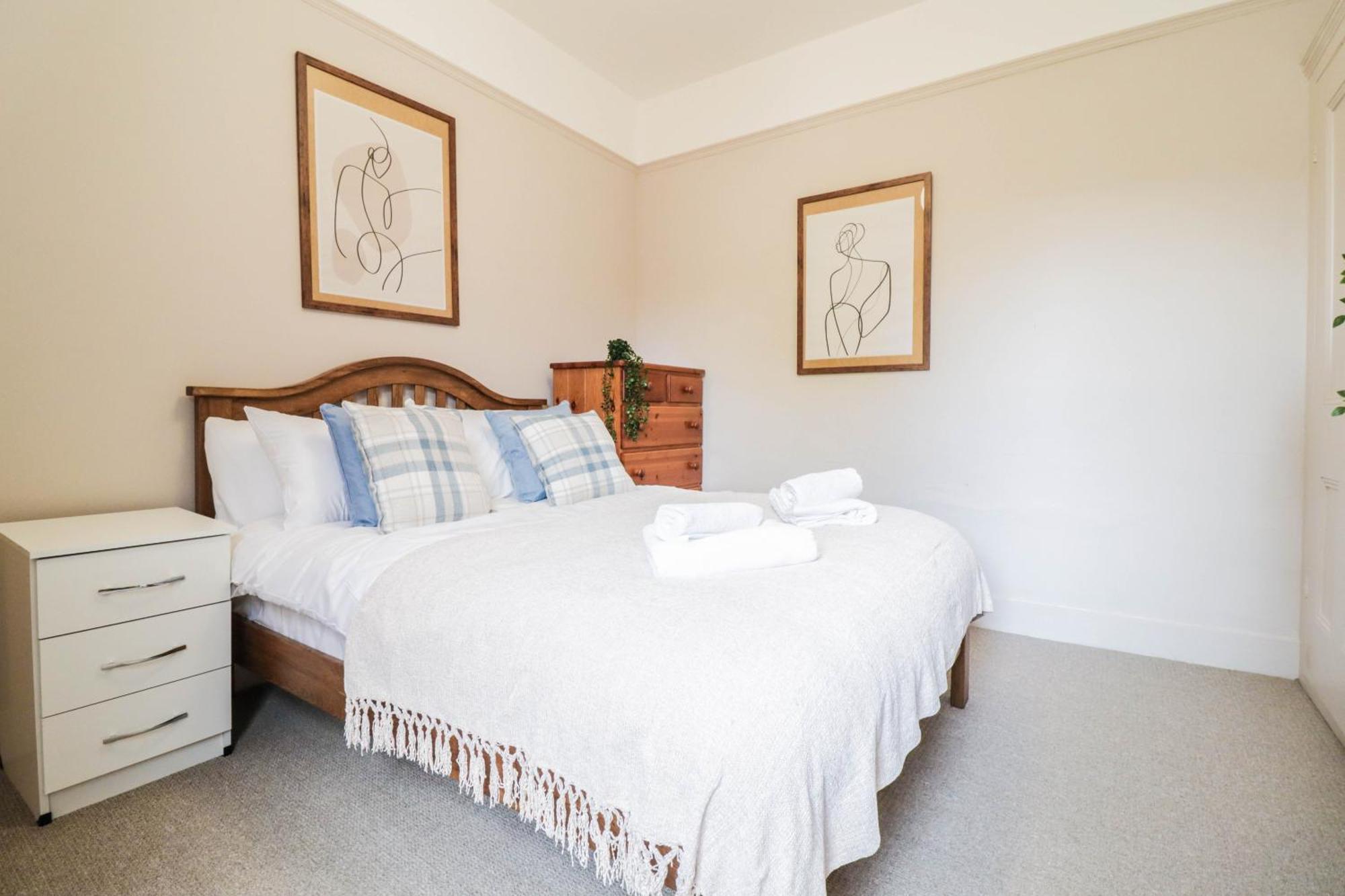 Stunning 5 Bed House In Clapham - Free Wifi! Сasa de vacaciones Londres