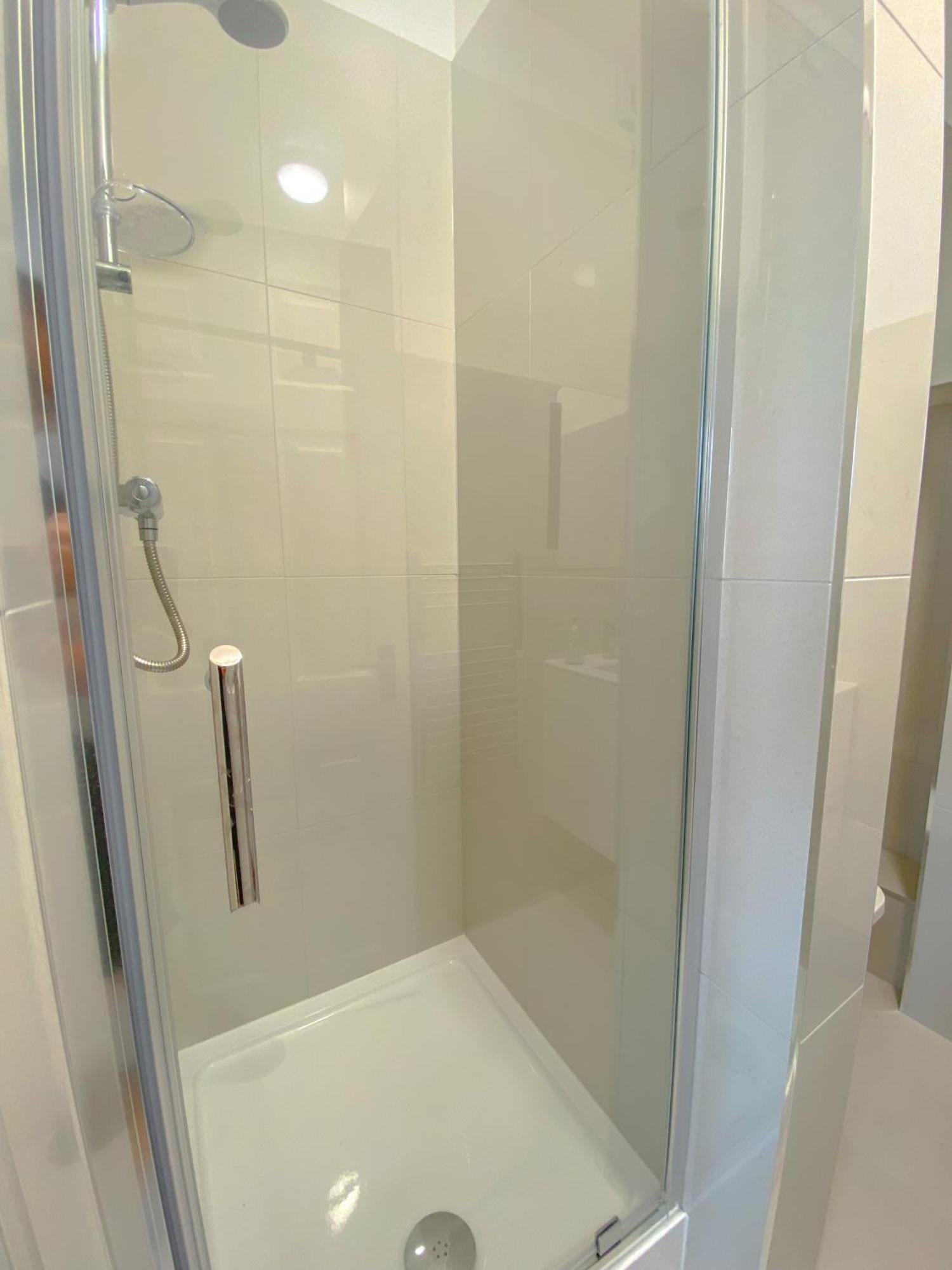 Gower Street Residences Apartment *