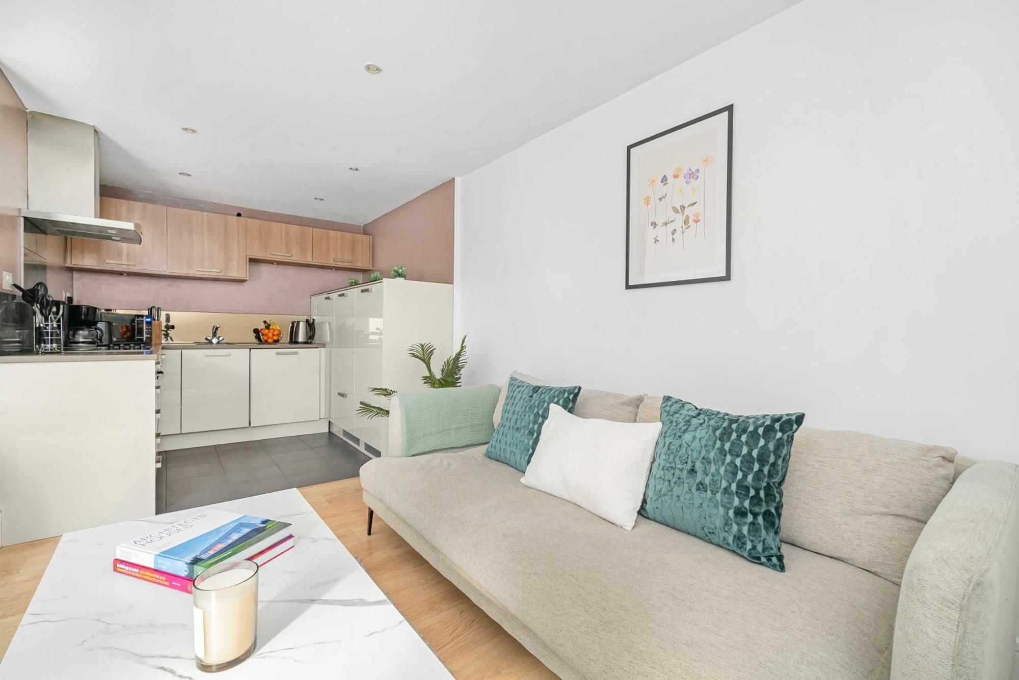 King's Cross - 2br With Terrace - Cityapartmentstay *