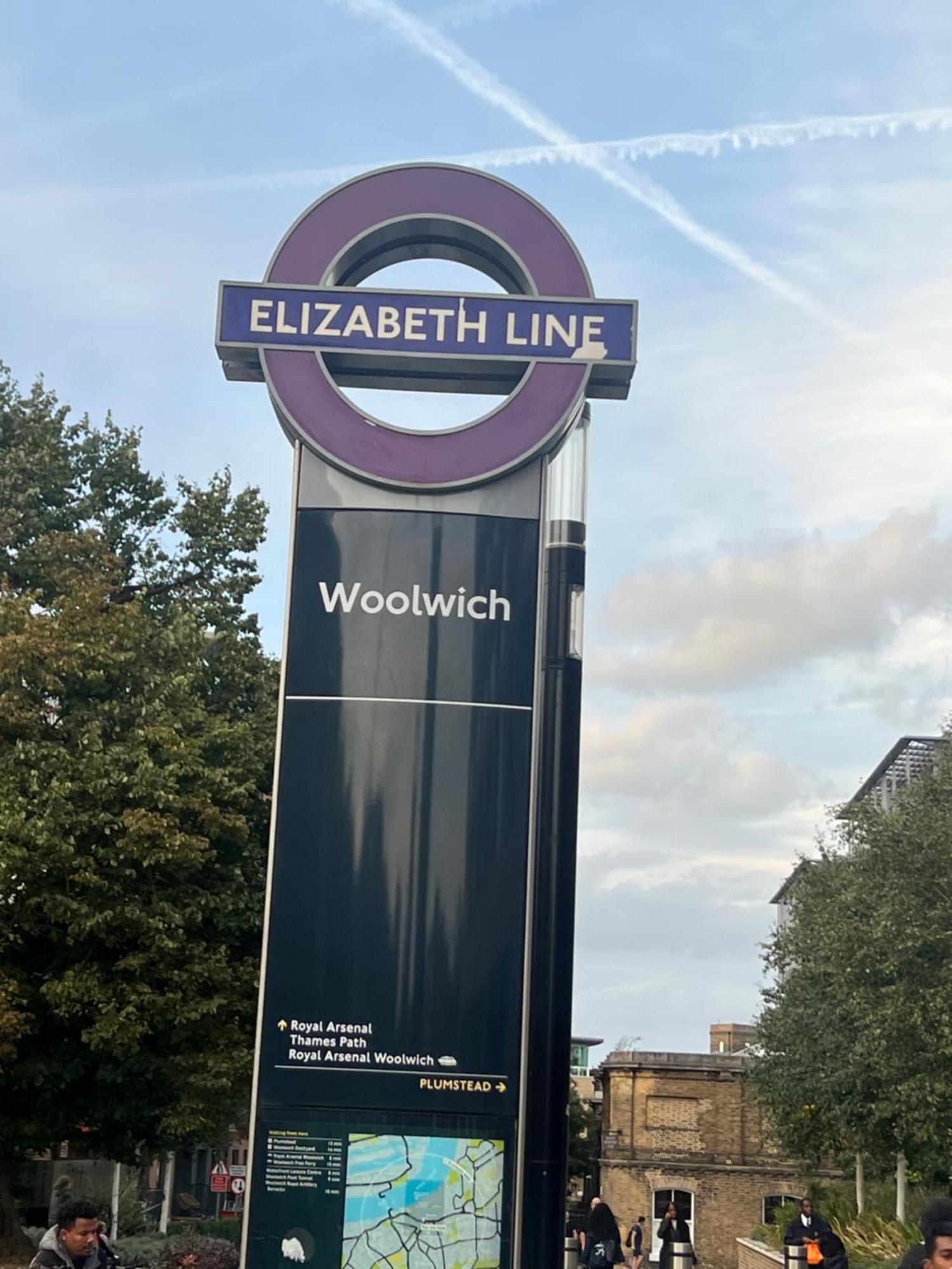 Modern 2 Bedroom In Woolwich Apartment London