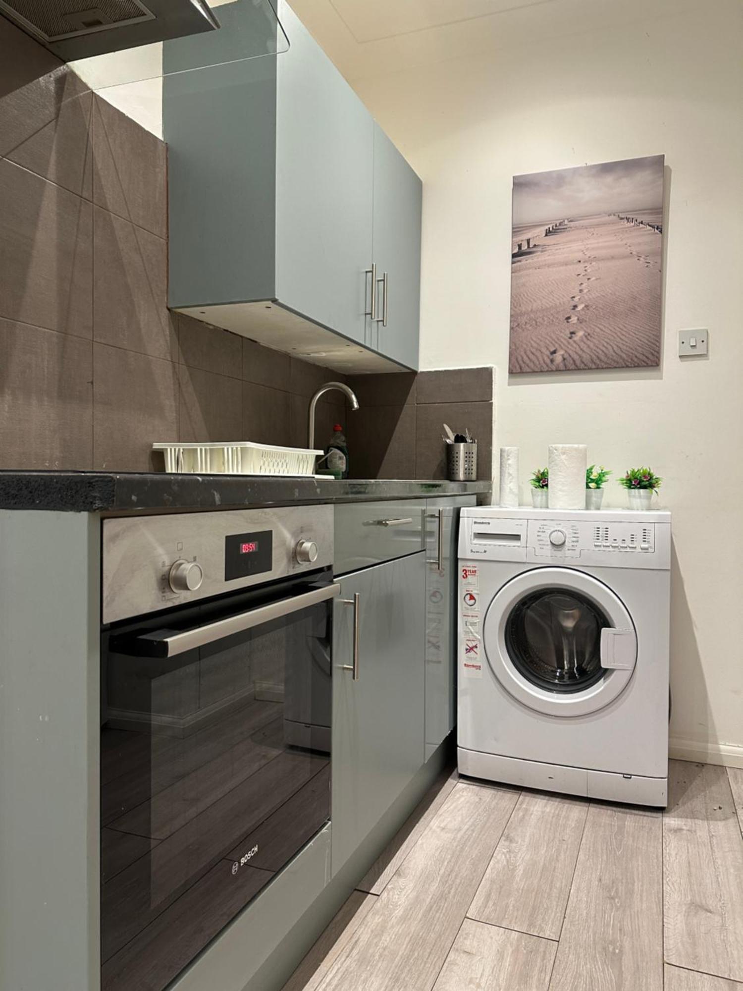 Stunning Flats Edgware Road Central Apartment *