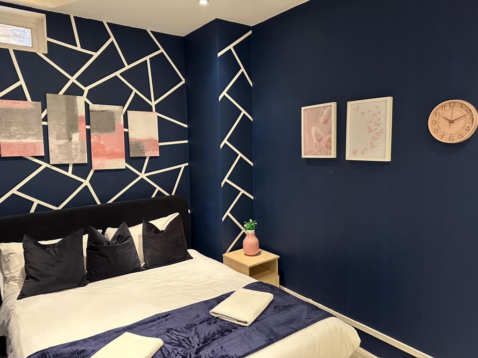 Stunning Flats Edgware Road Central * London