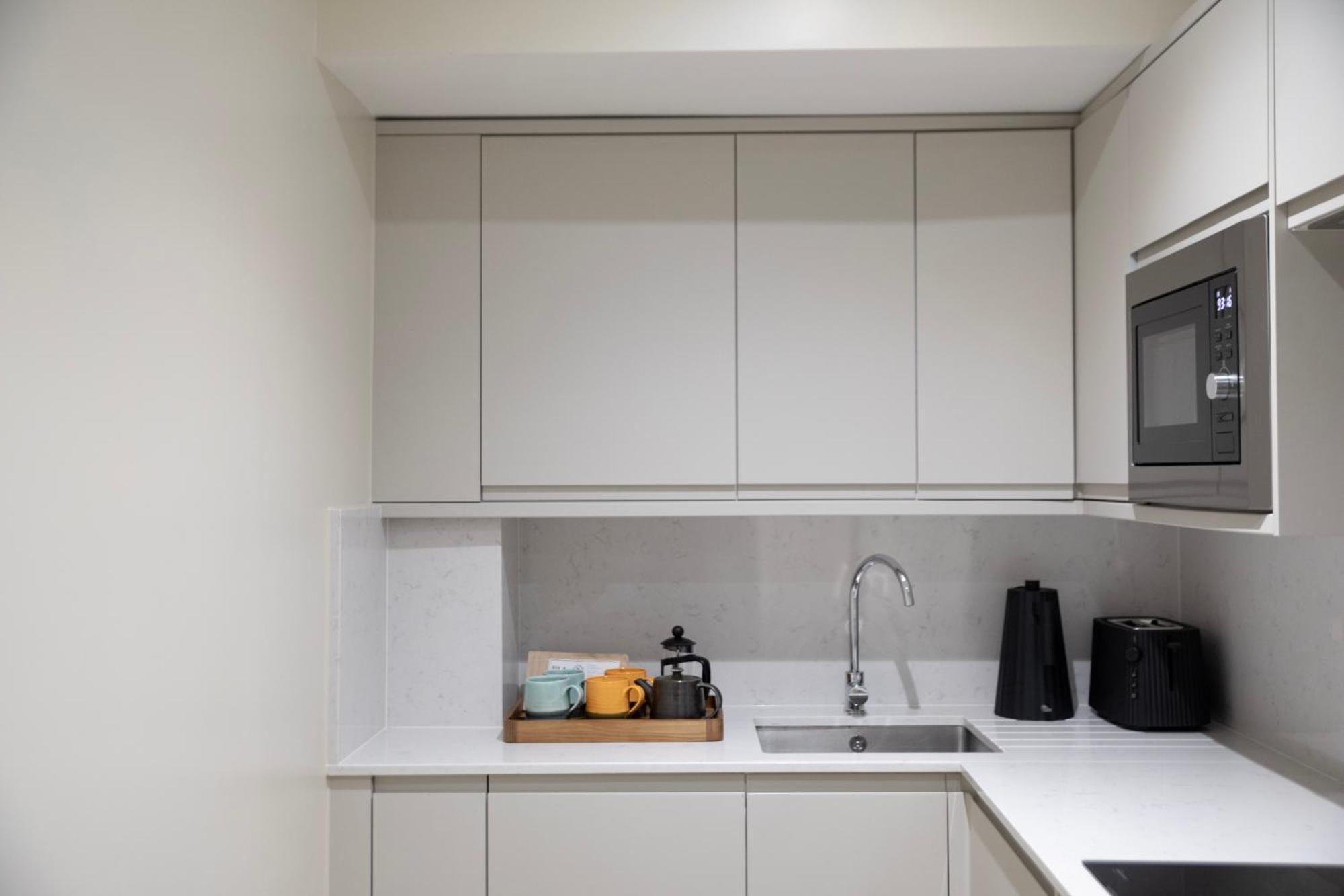 Aparthotel Gulaid House Knightsbridge By Bob W Londen