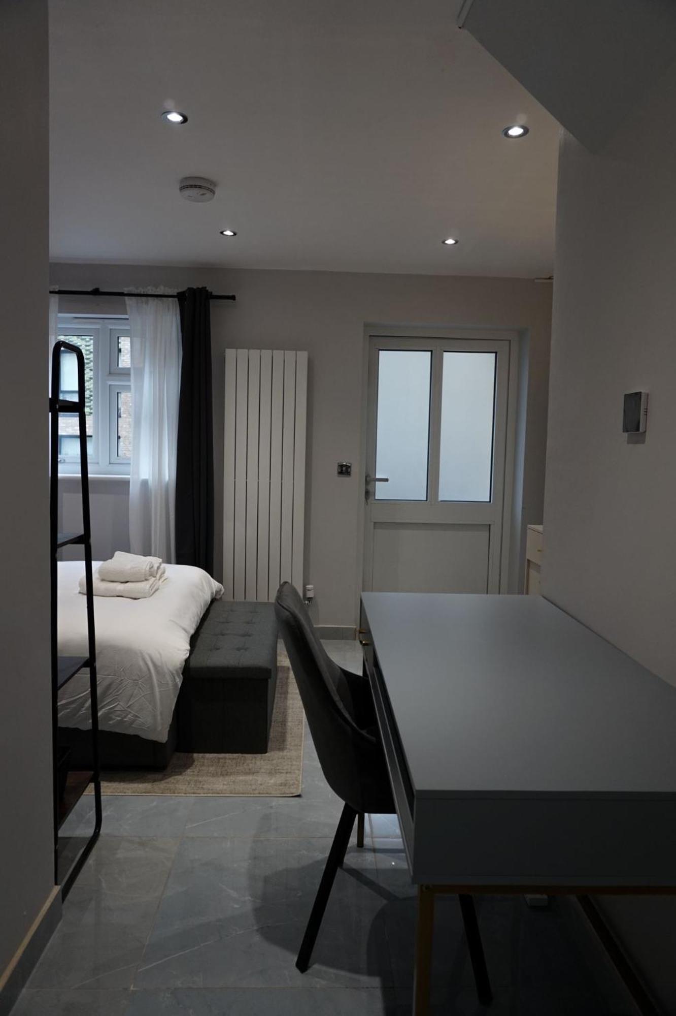 Guest house Luxury 5bd London