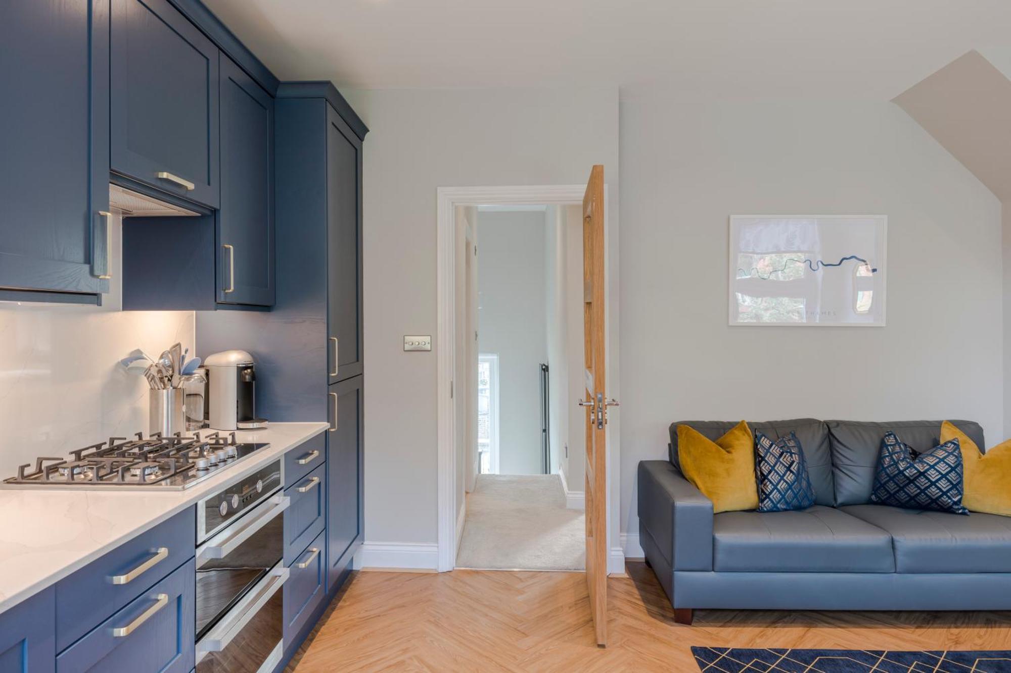 Apartment Stunning 3 Bed Duplex In The Heart Of West Hampstead *