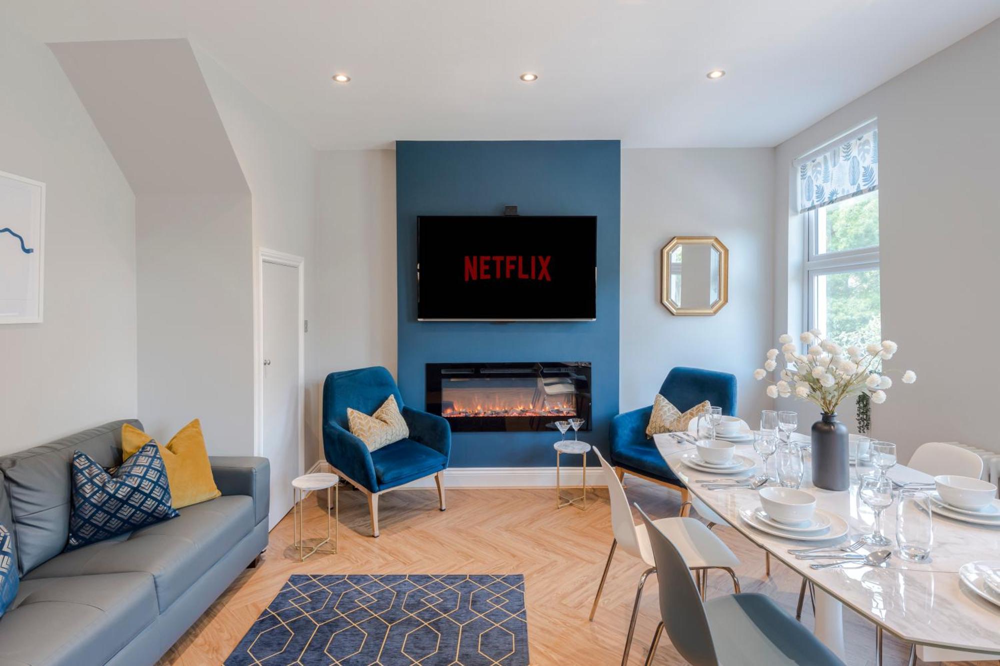 Stunning 3 Bed Duplex In The Heart Of West Hampstead Apartment *