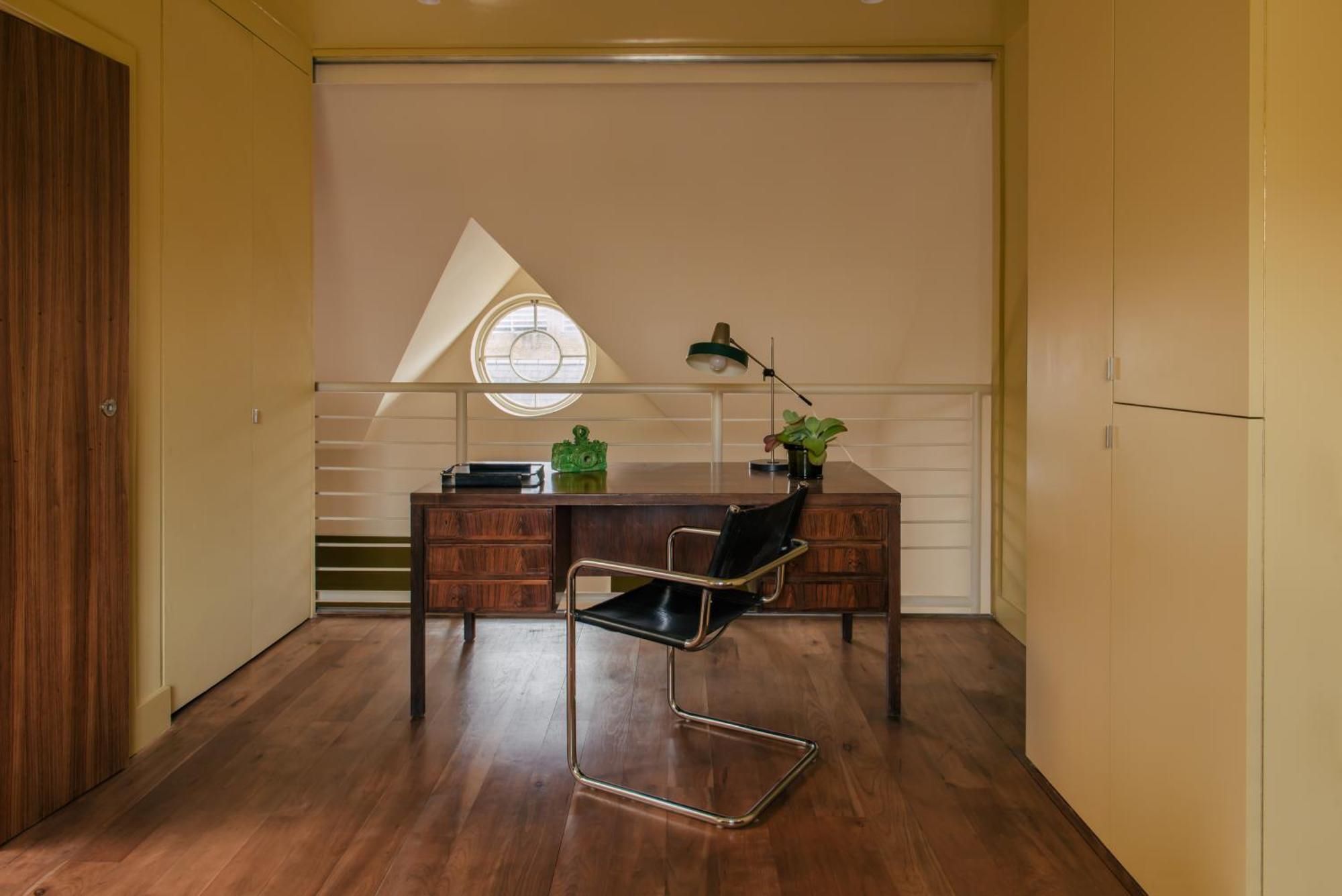 Stylish 1 Bedroom In Covent Garden With Terrace Apartment London
