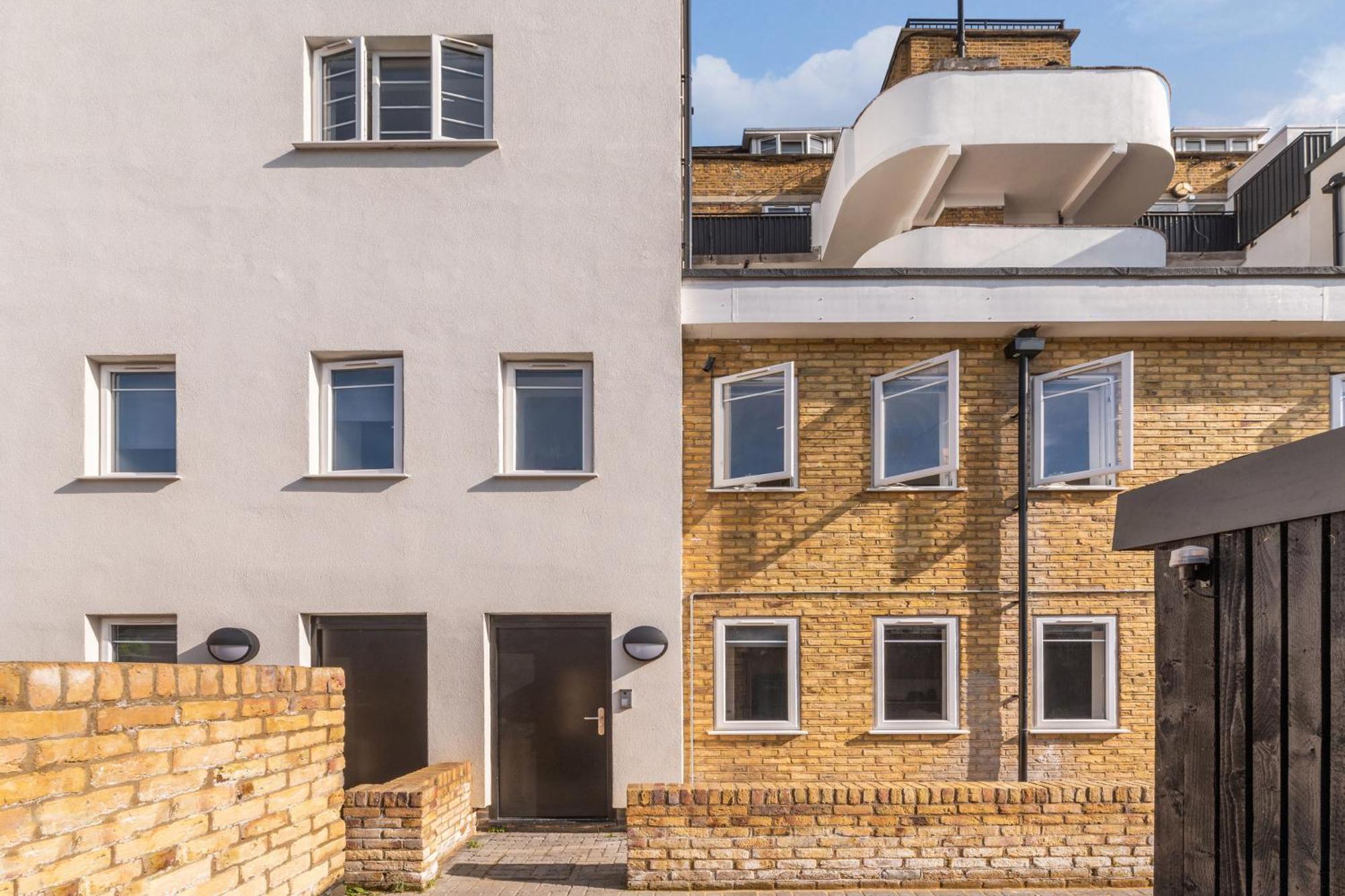 Modern - 2 Bedrooms 2 Bath - Battersea, Vauxhall & Nine Elms Station *
