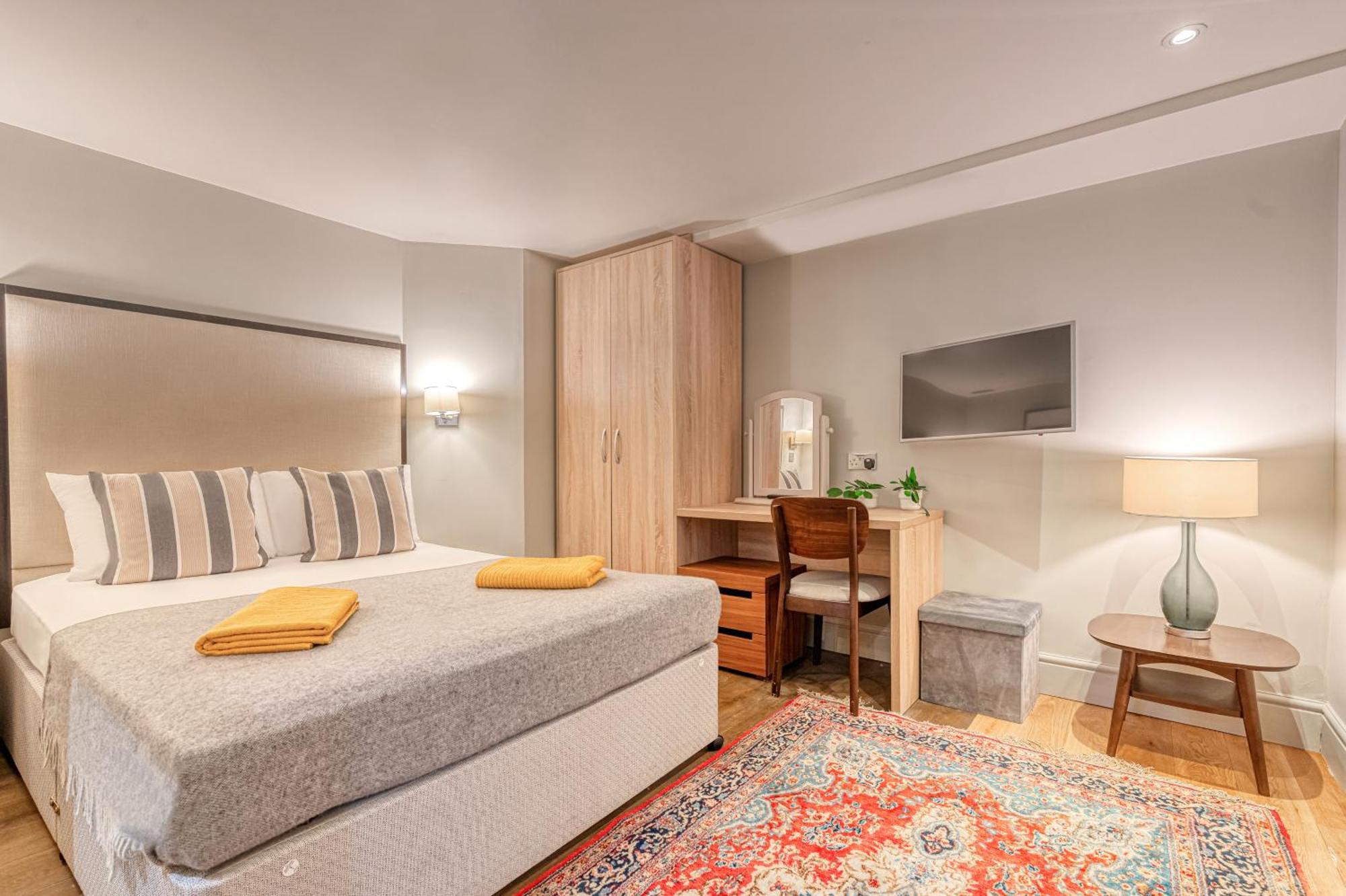 Mayfair Apartamento *