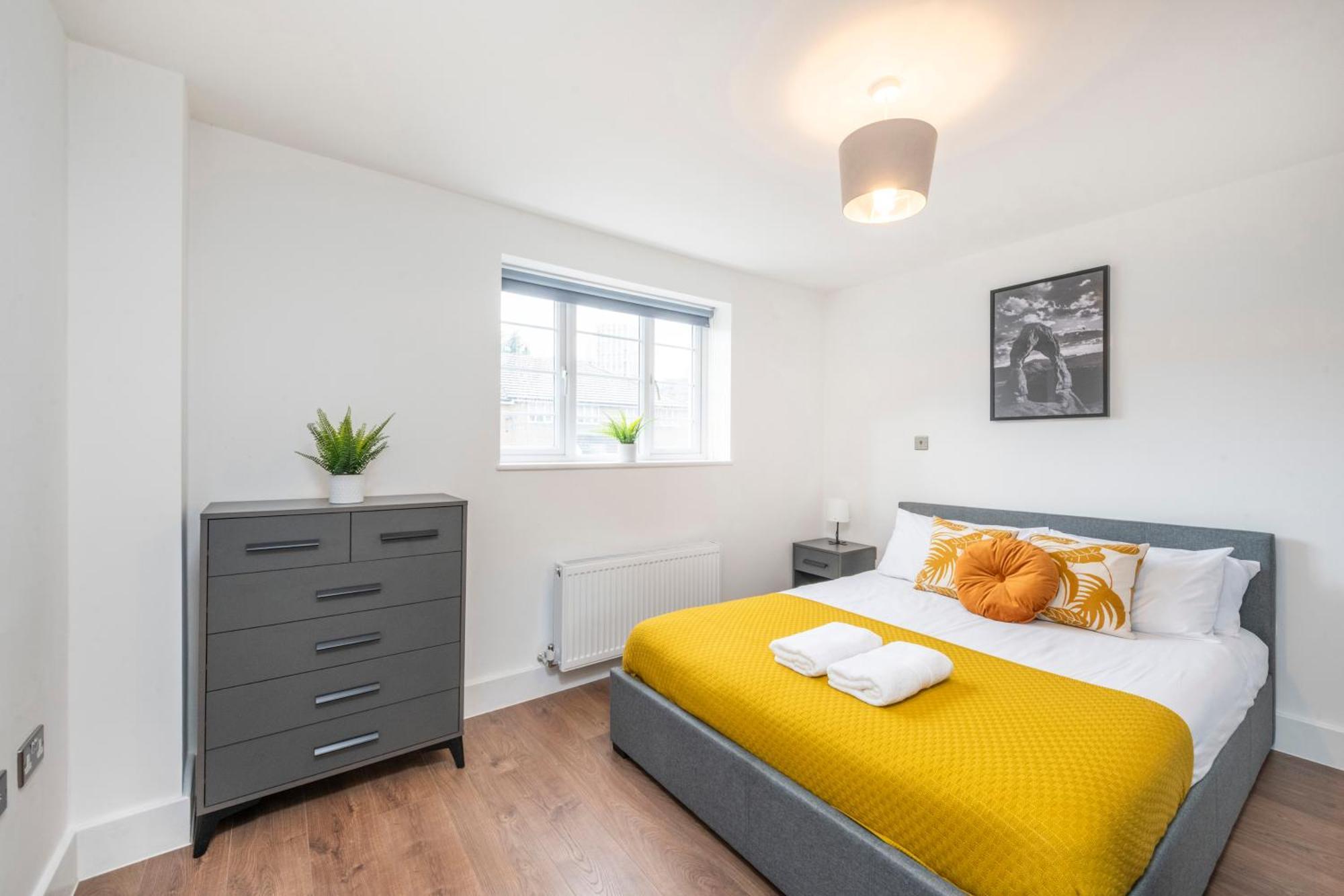 The Perfect London, With 2 Bedrooms 1 Bath - Battersea, Vauxhall And Nine Elms London