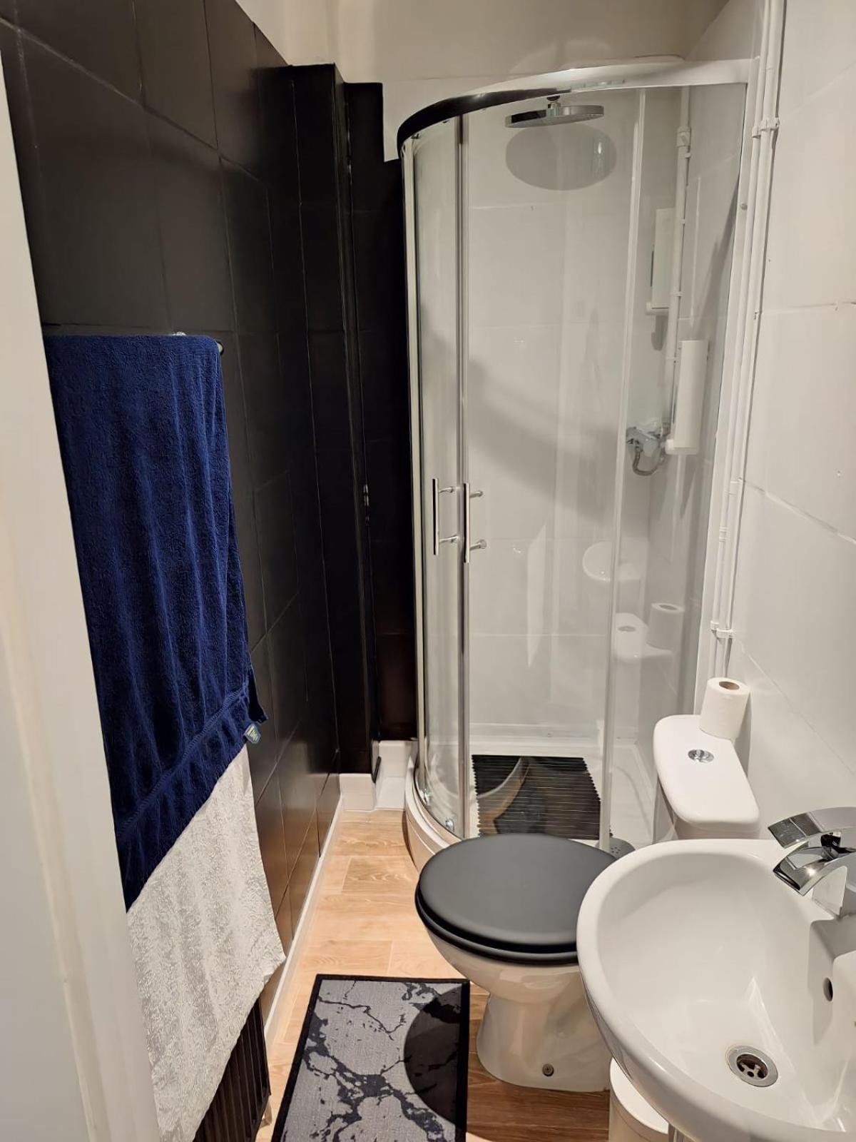 Double Lgbt Bed & Breakfast London