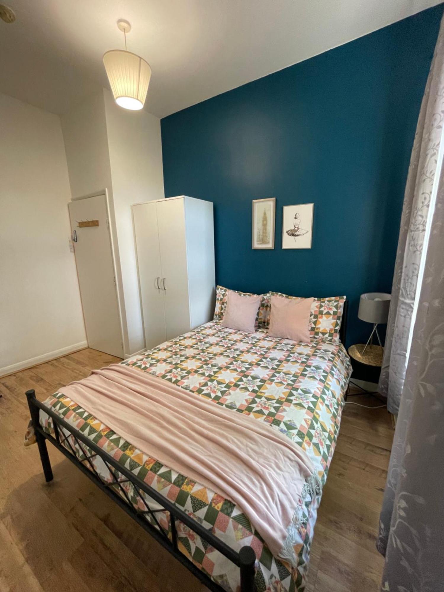 Privatunterkunft Contemporary Private Near Central London