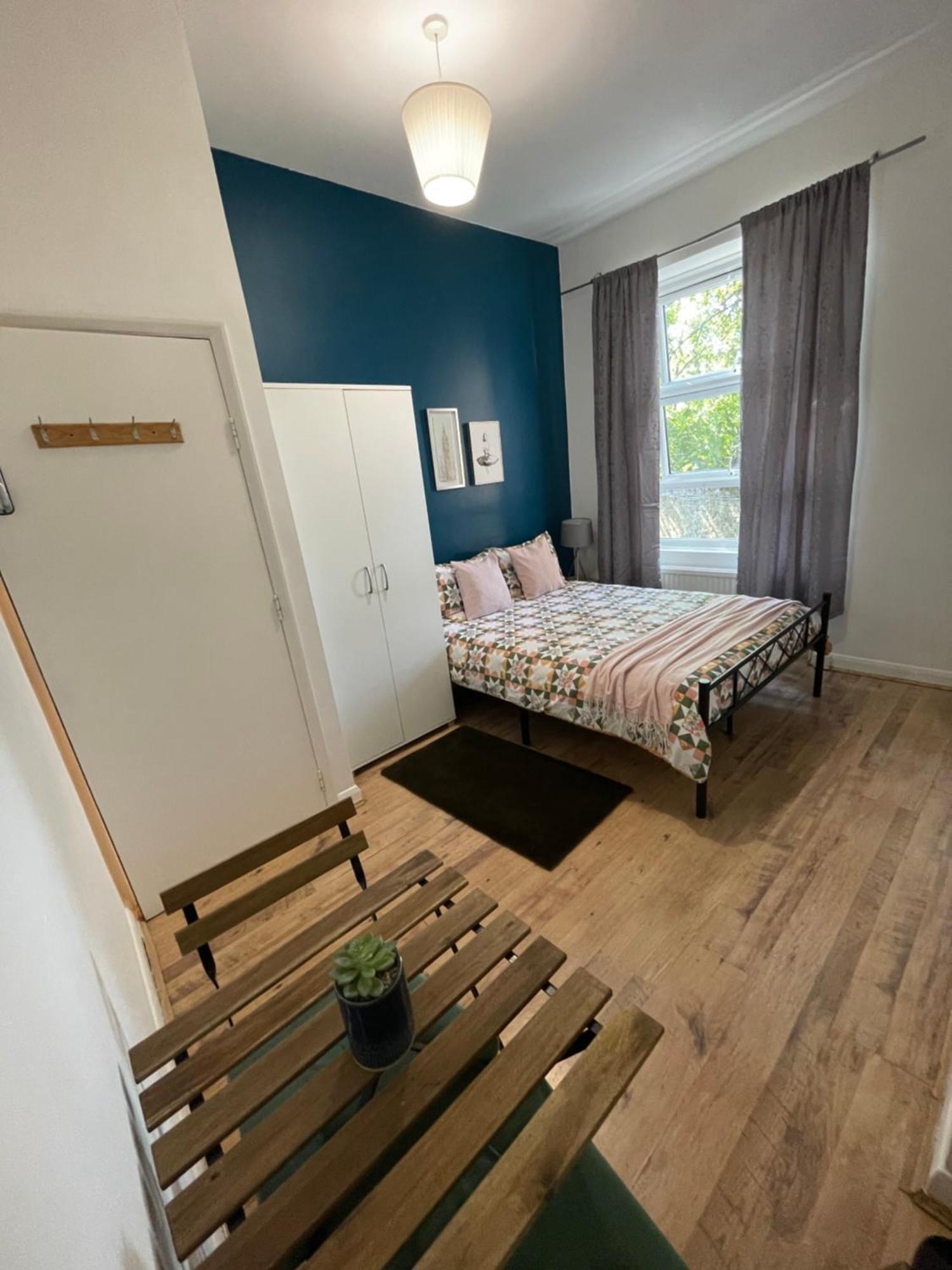 Privatunterkunft Contemporary Private Near Central *
