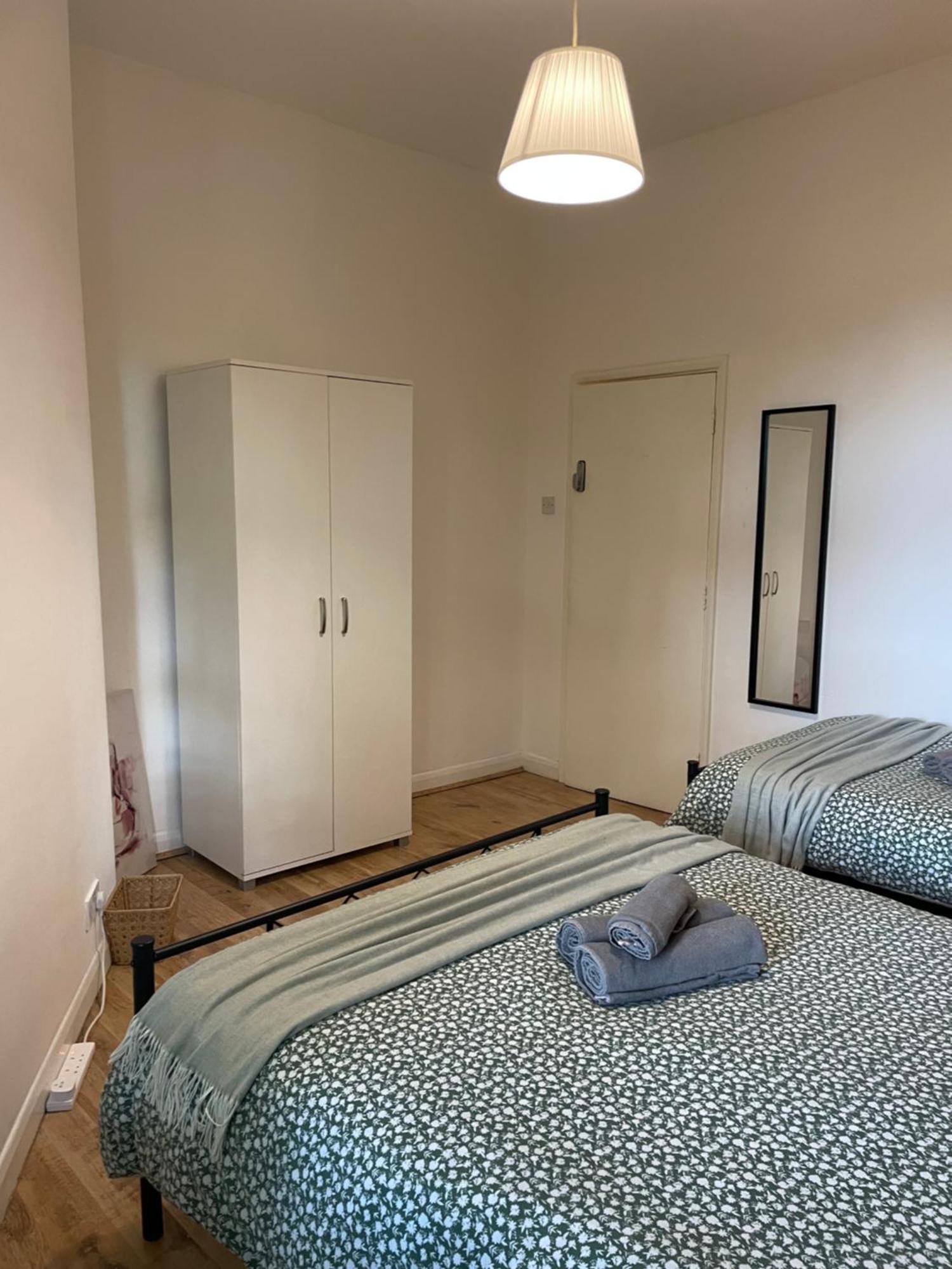 Privatunterkunft Contemporary Private Near Central *