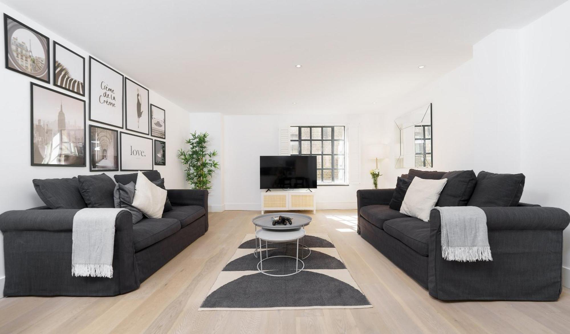 Trafalgar Sq 1 Bedr, 3 Beds Sleeps 6 * Londen